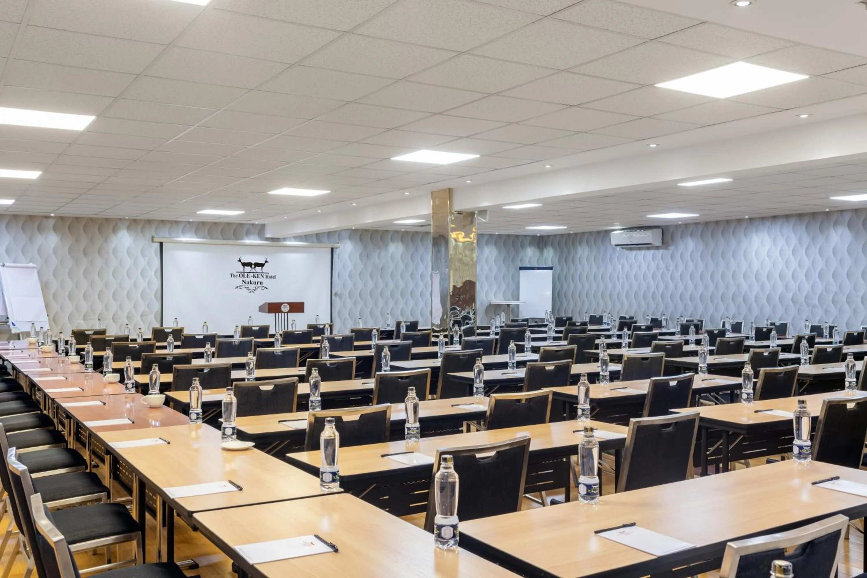 Banquet/Function facilities in The Ole-Ken Hotel