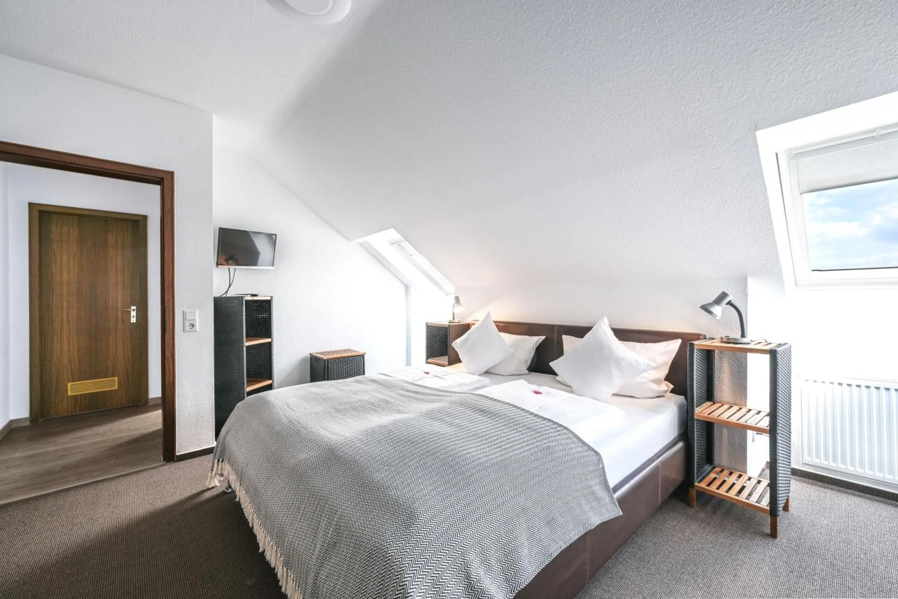 Photo of the whole room, Bed in Hotel Zum Ritter