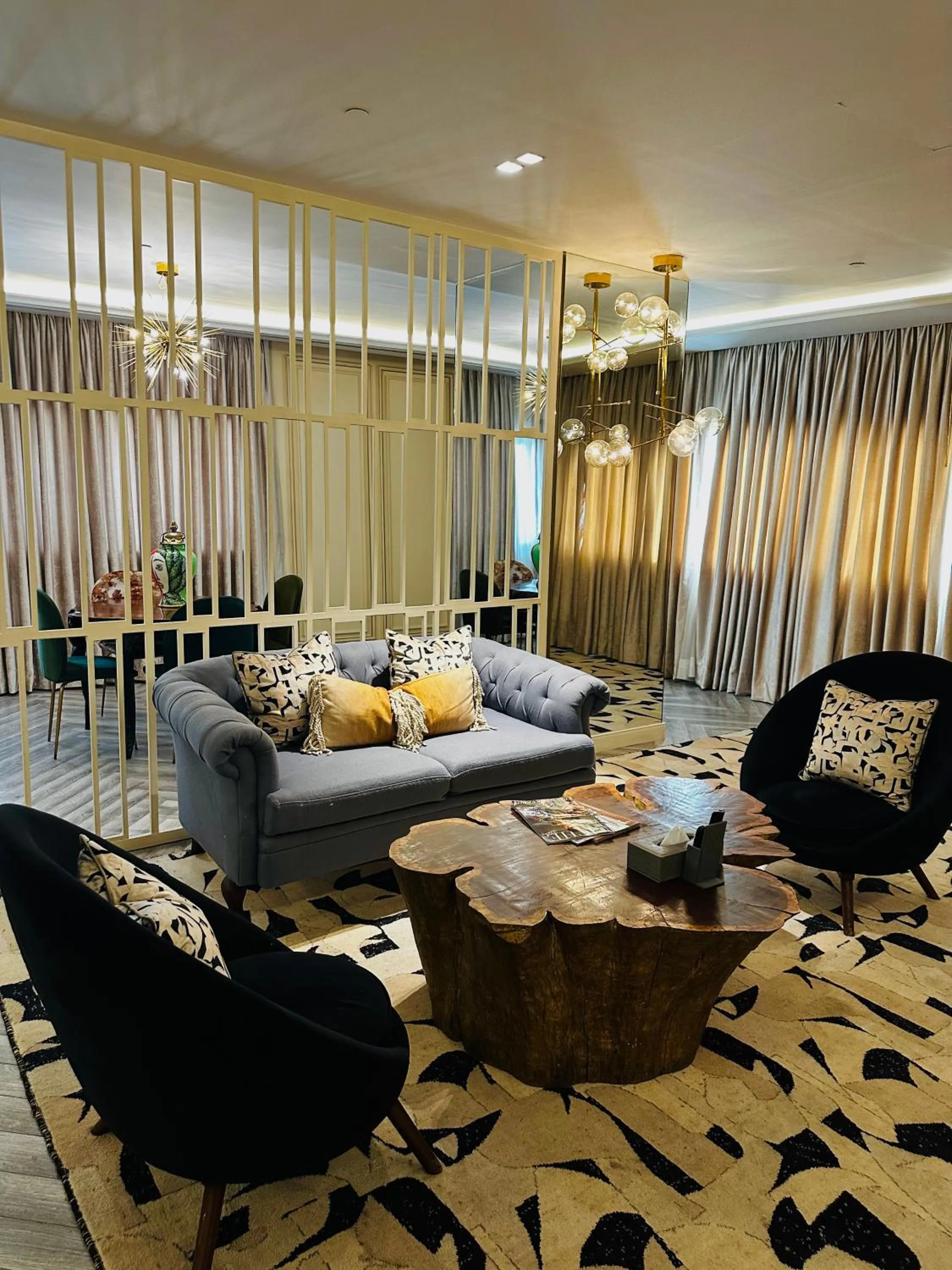 Living room in The Nishat Hotel Johar Town