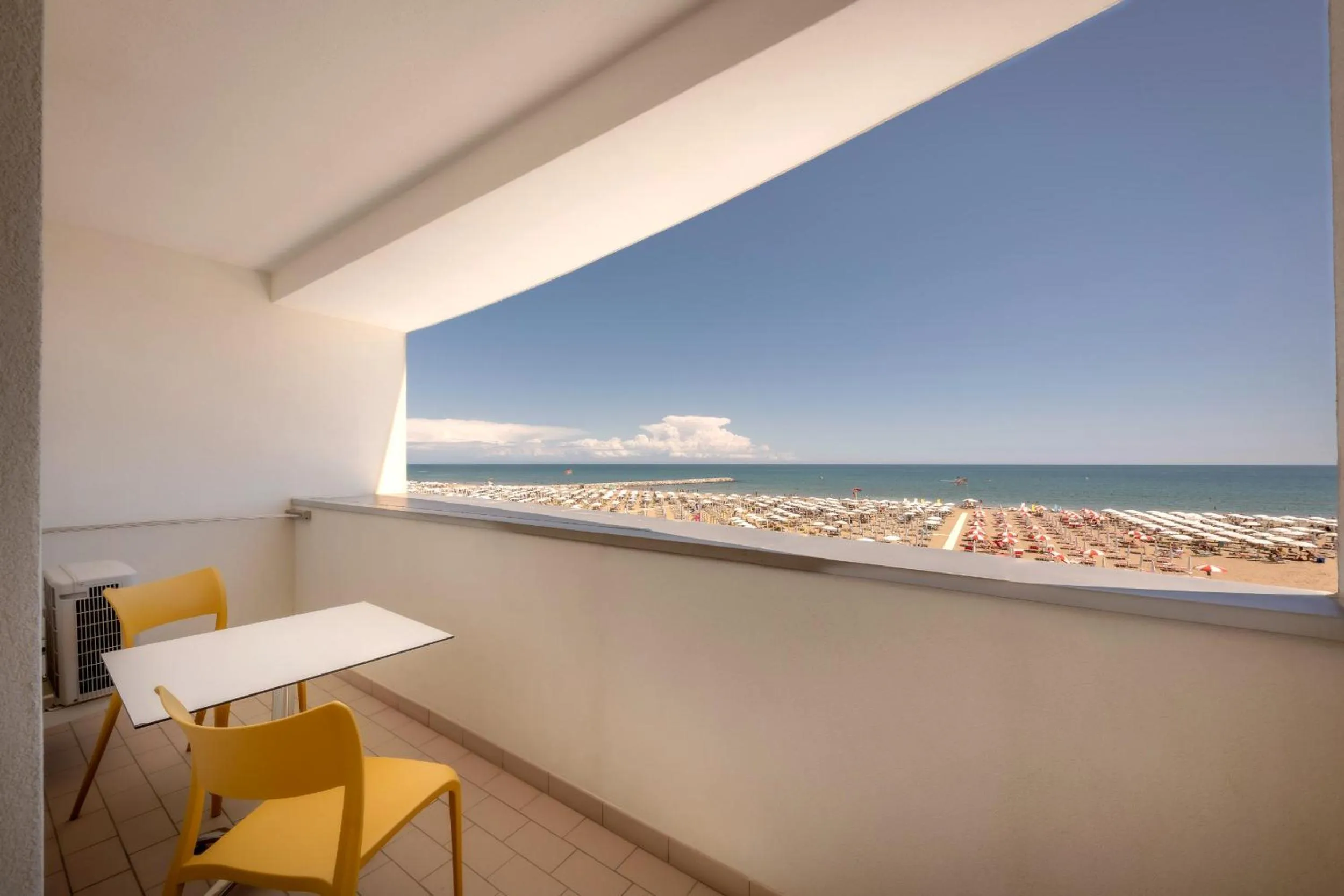 View (from property/room) in Hotel Parigi