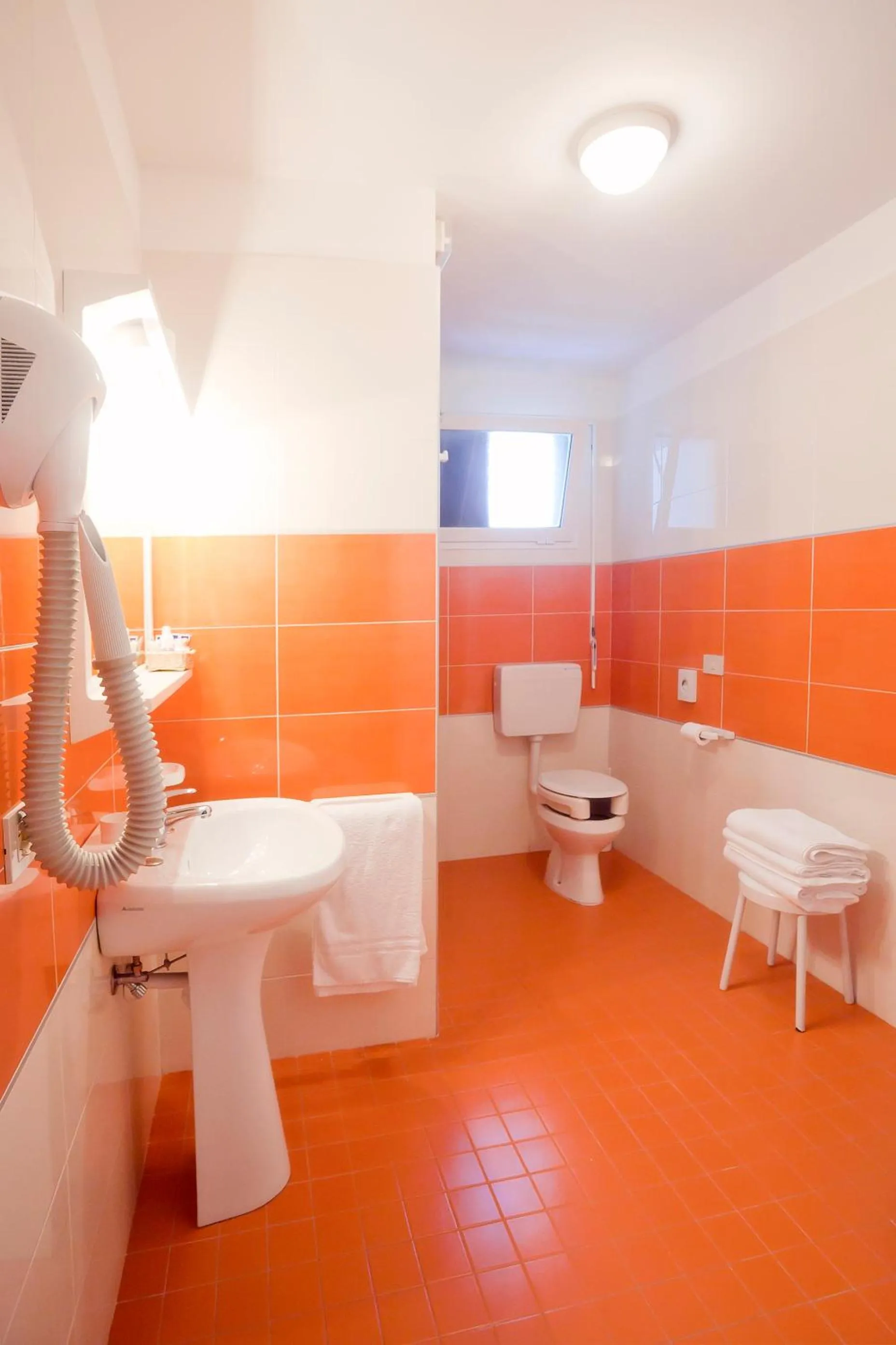 Bathroom in Hotel Parigi