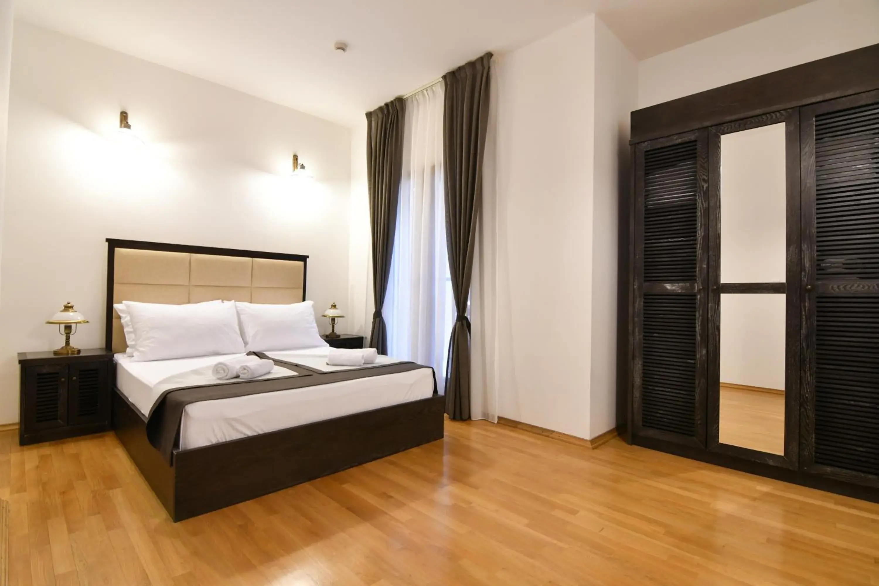 Superior Two-Bedroom Apartment with Sea View in Boutique Hotel Kredo Superior Two-Bedroom Apartment with Sea View in Boutique Hotel Kredo