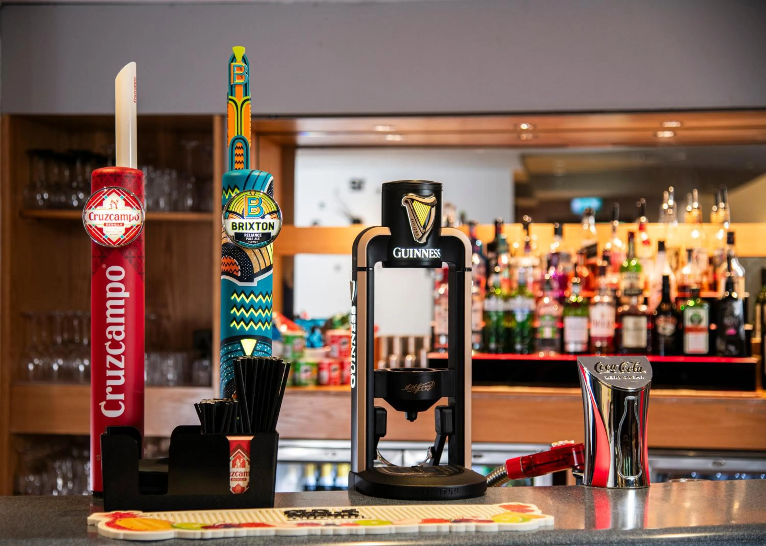 Lounge or bar in Holiday Inn Express Inverness by IHG