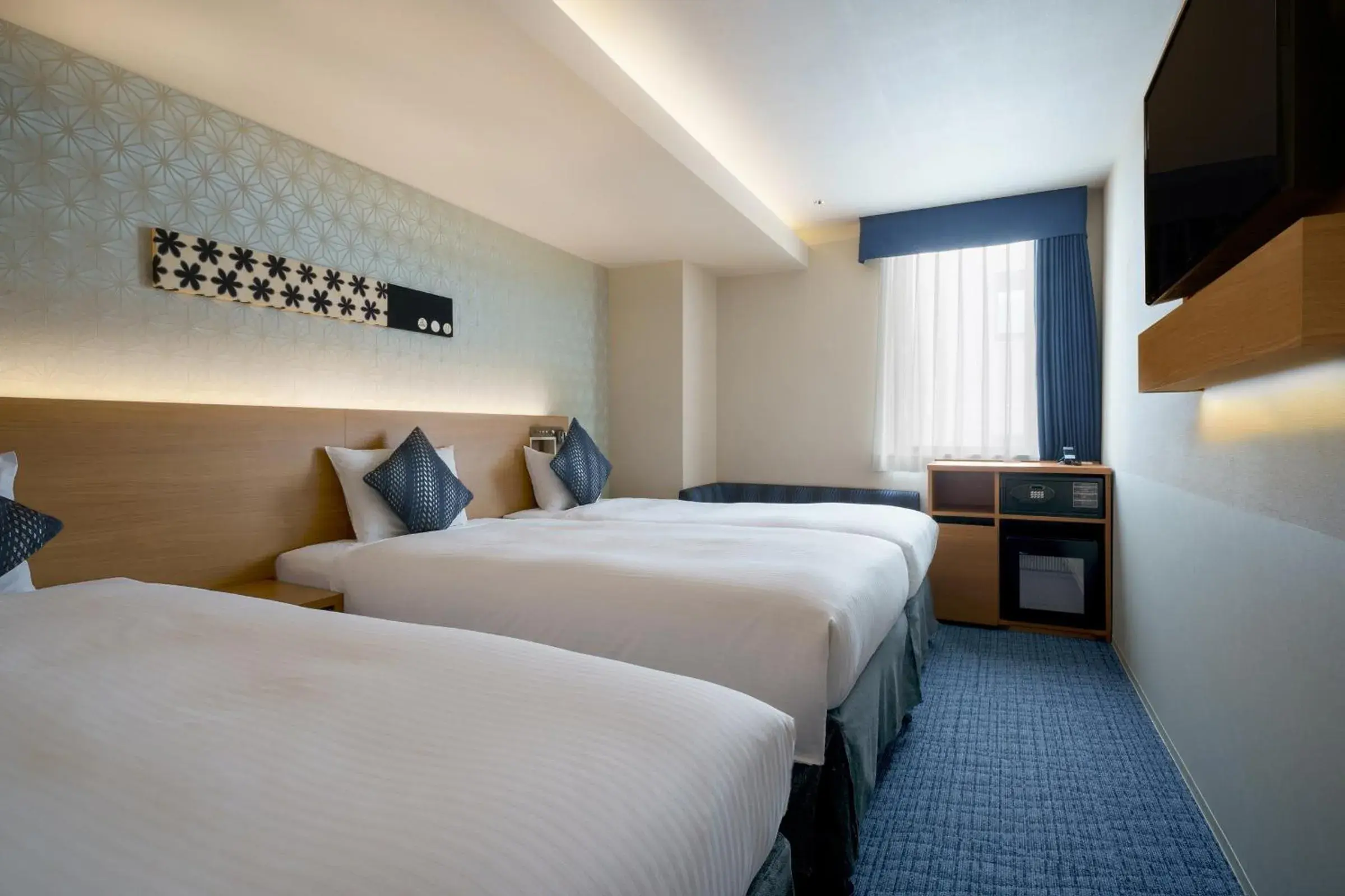 Deluxe Twin Room - Non-Smoking in Hotel Vista Nagoya Nishiki Deluxe Twin Room - Non-Smoking in Hotel Vista Nagoya Nishiki