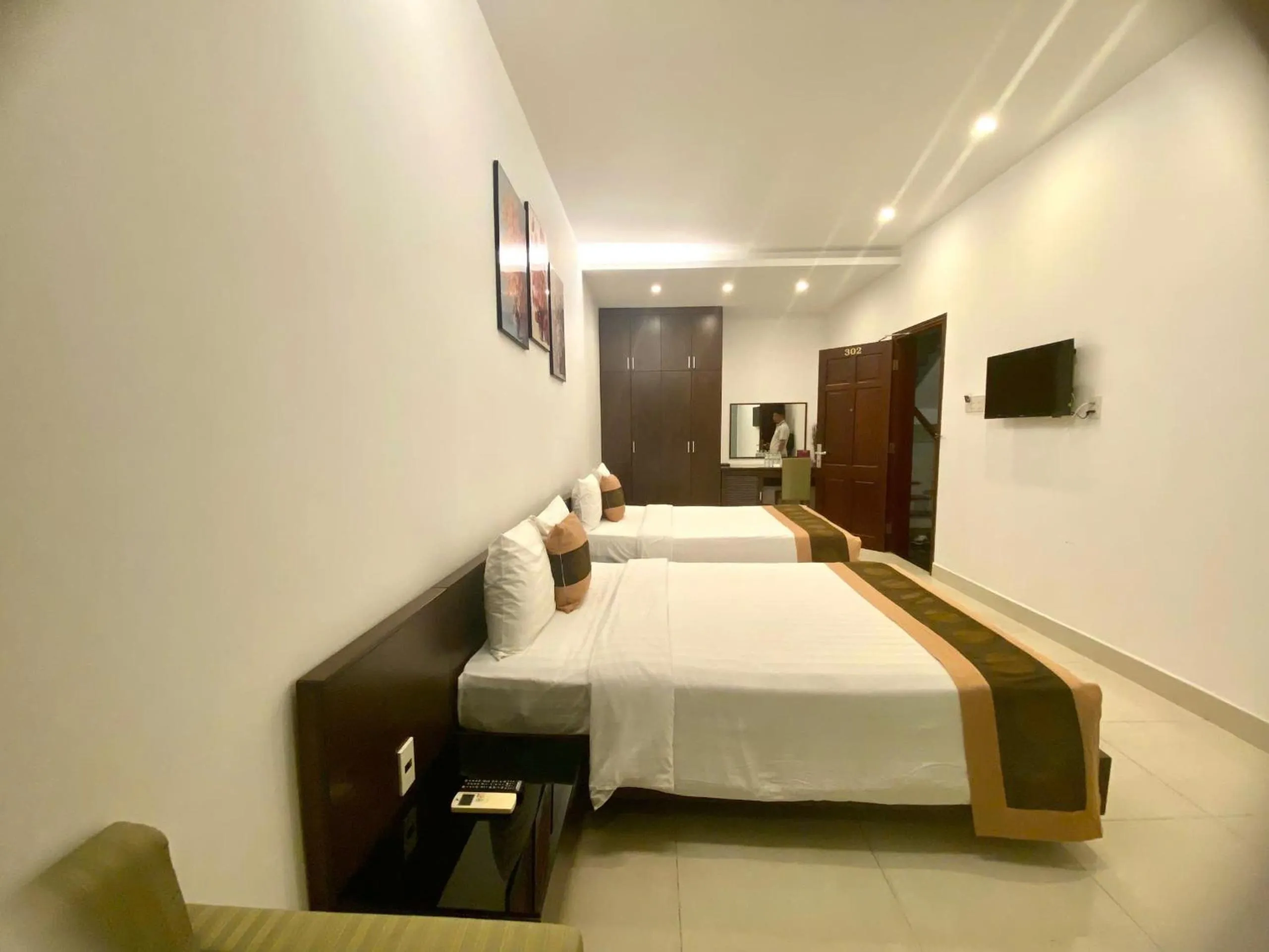Bed in Ngoc Linh Luxury Hotel