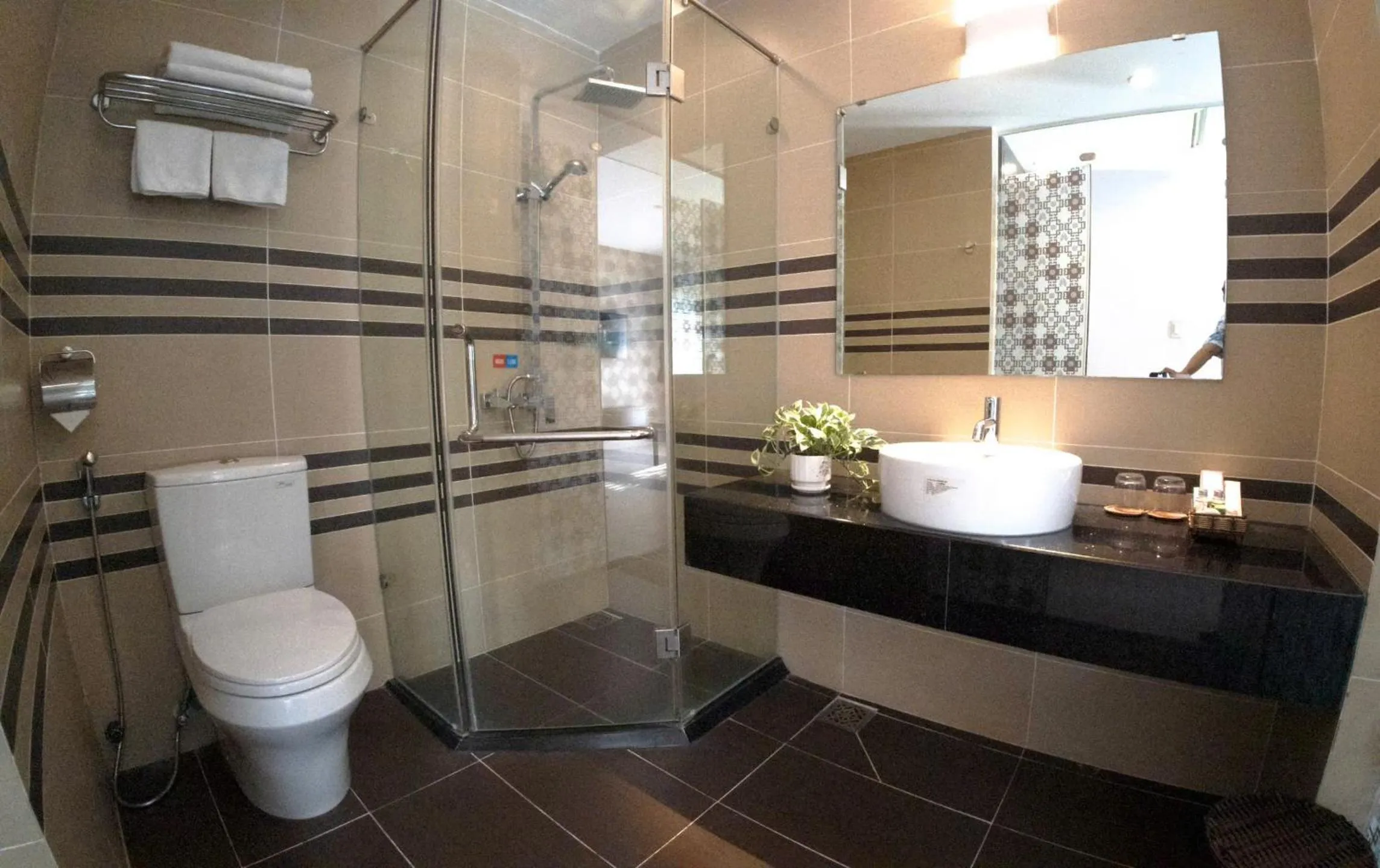 Ngoc Linh Luxury Hotel