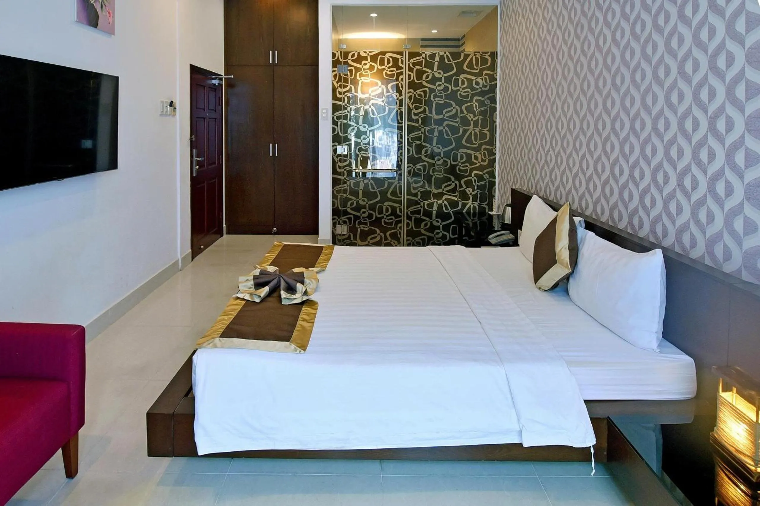 Bedroom, Bed in Ngoc Linh Luxury Hotel