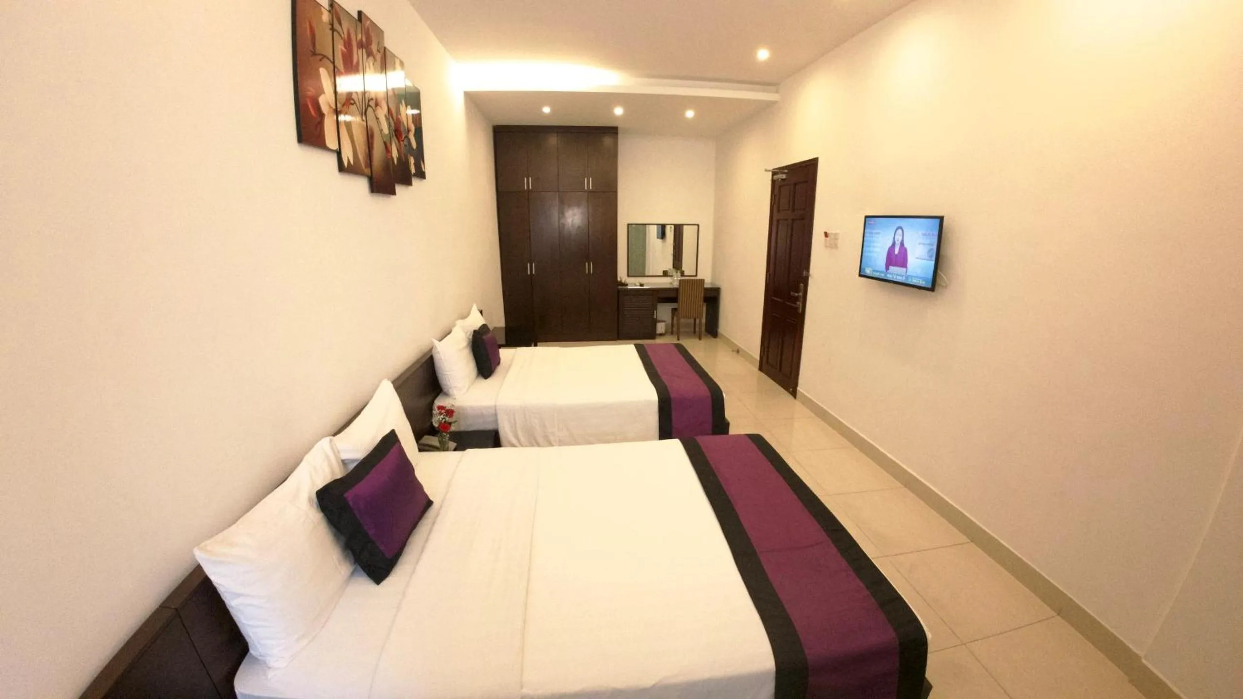 Bed in Ngoc Linh Luxury Hotel