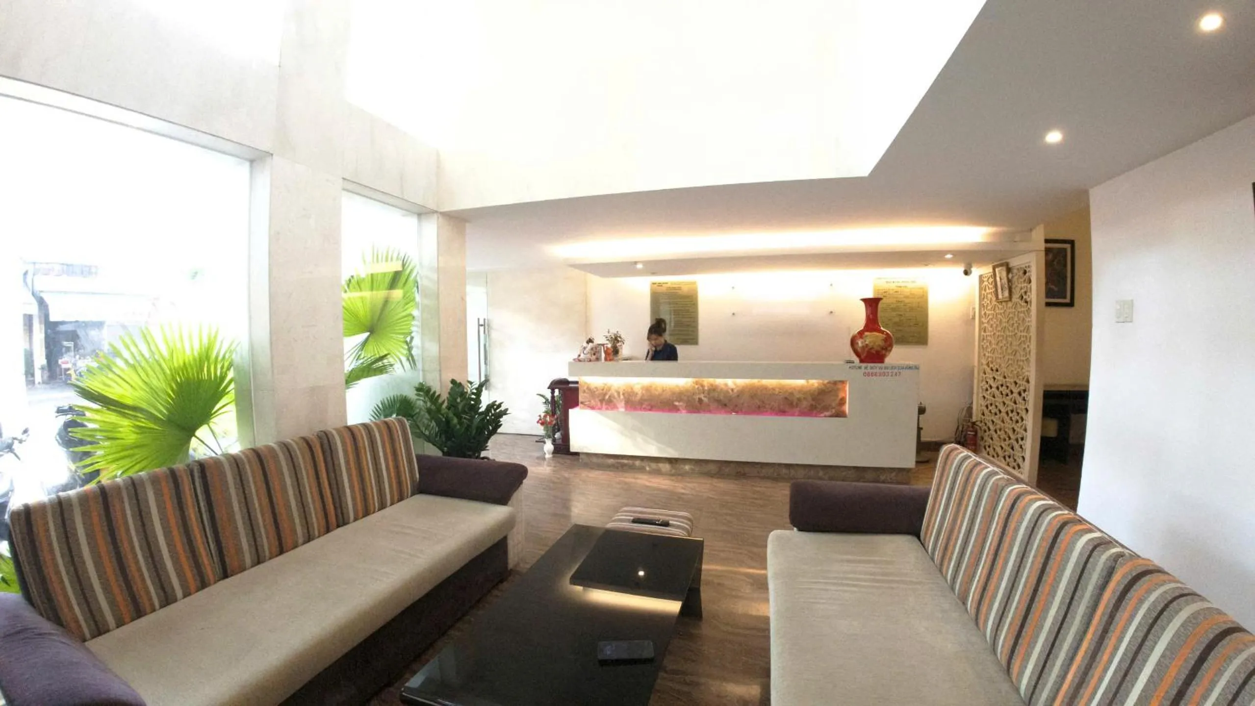 Living room in Ngoc Linh Luxury Hotel