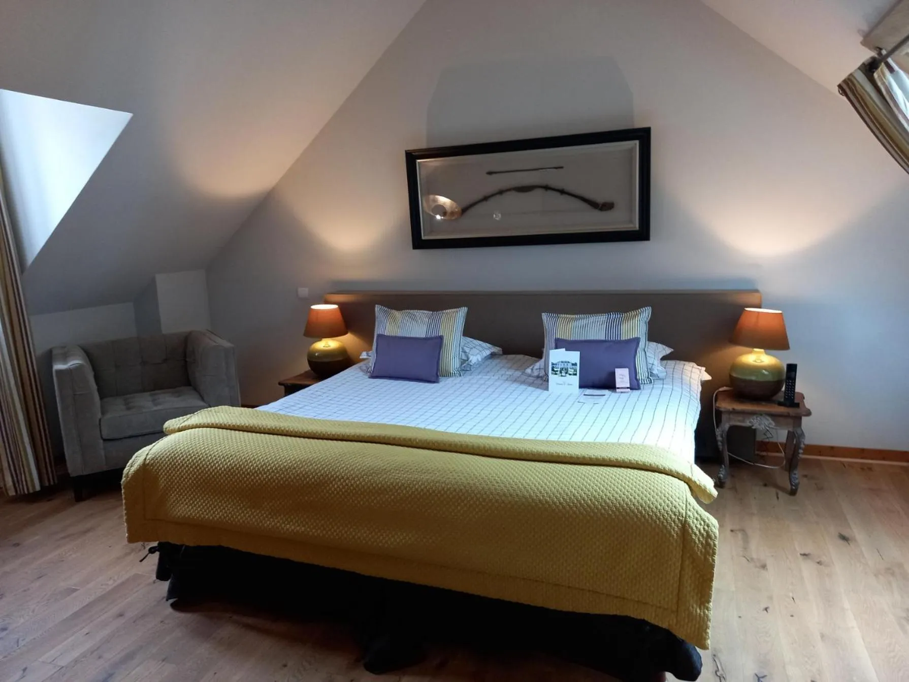 Photo of the whole room, Bed in Domaine De Barive