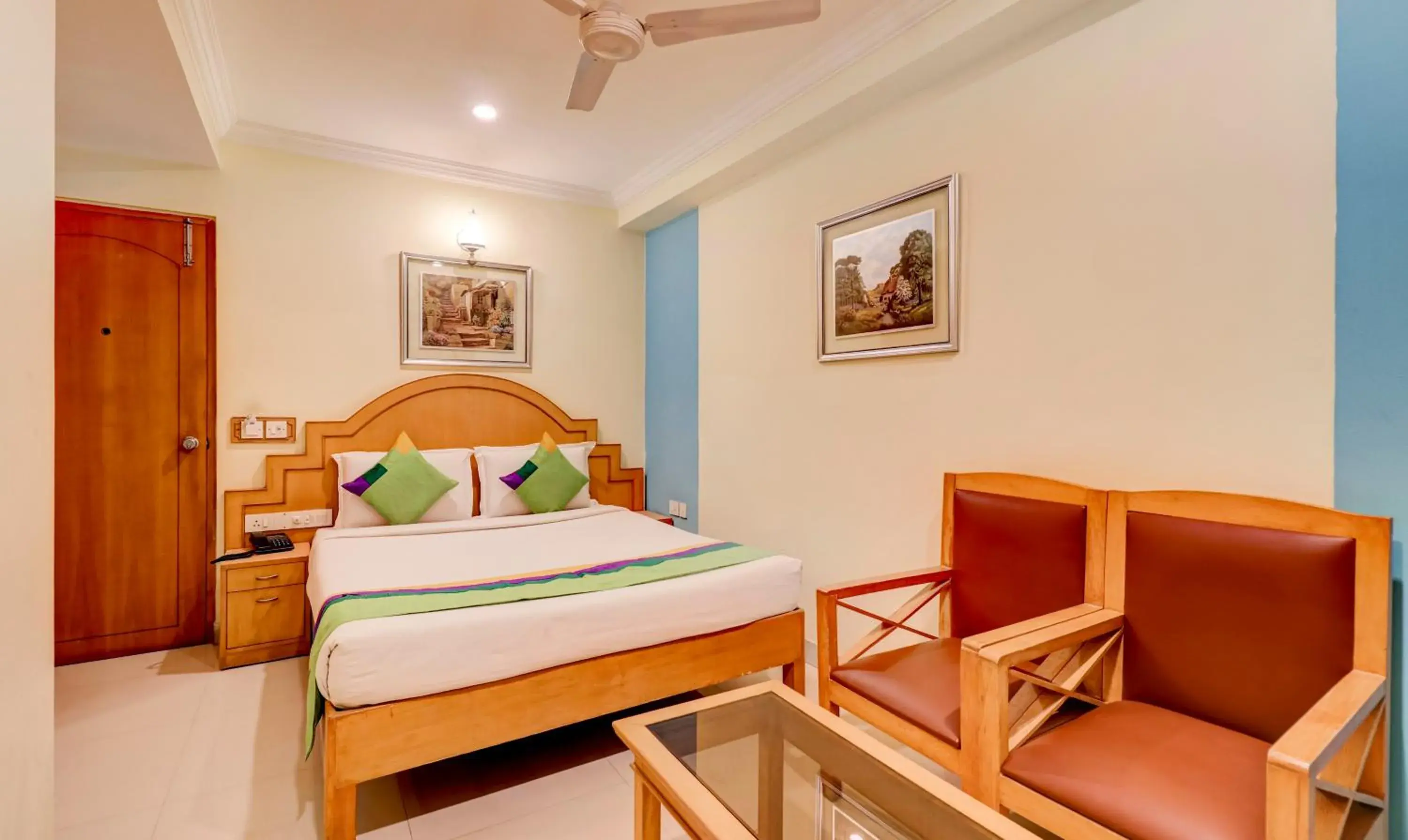 Standard Double Room - single occupancy in Treebo Terminus, Koramangala 5th Block Standard Double Room - single occupancy in Treebo Terminus, Koramangala 5th Block