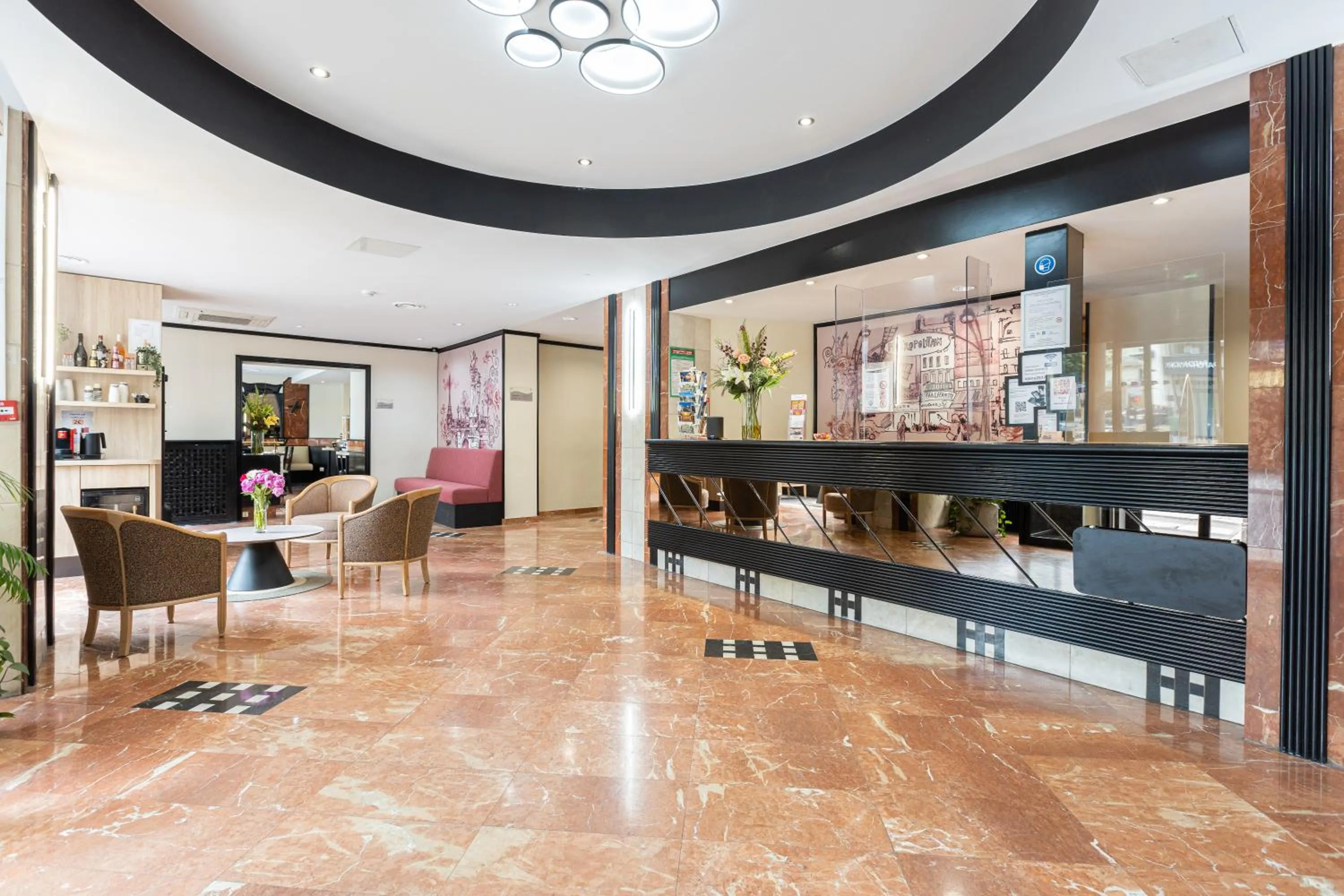 Lobby or reception in Hôtel Opera Lafayette