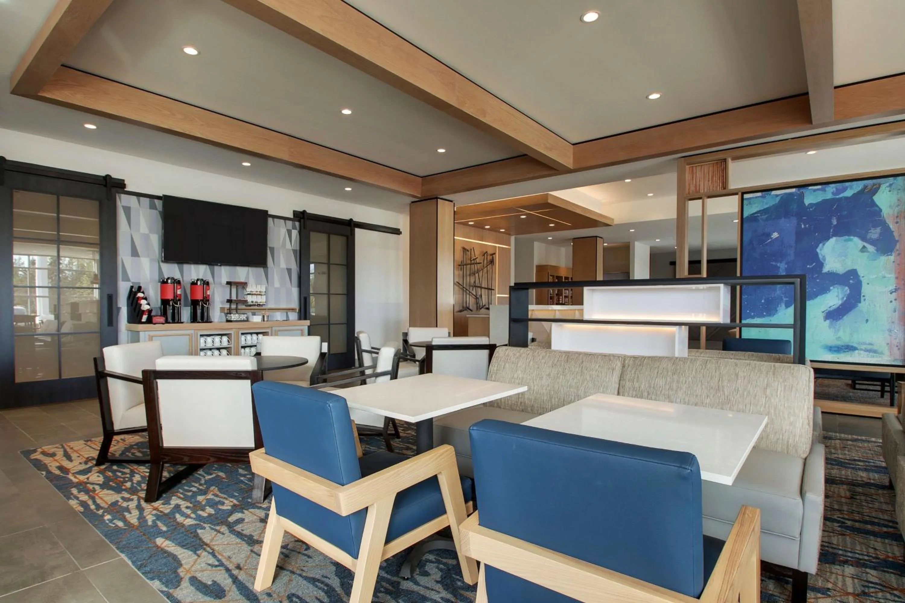 Lobby or reception in Hyatt House Oak Brook