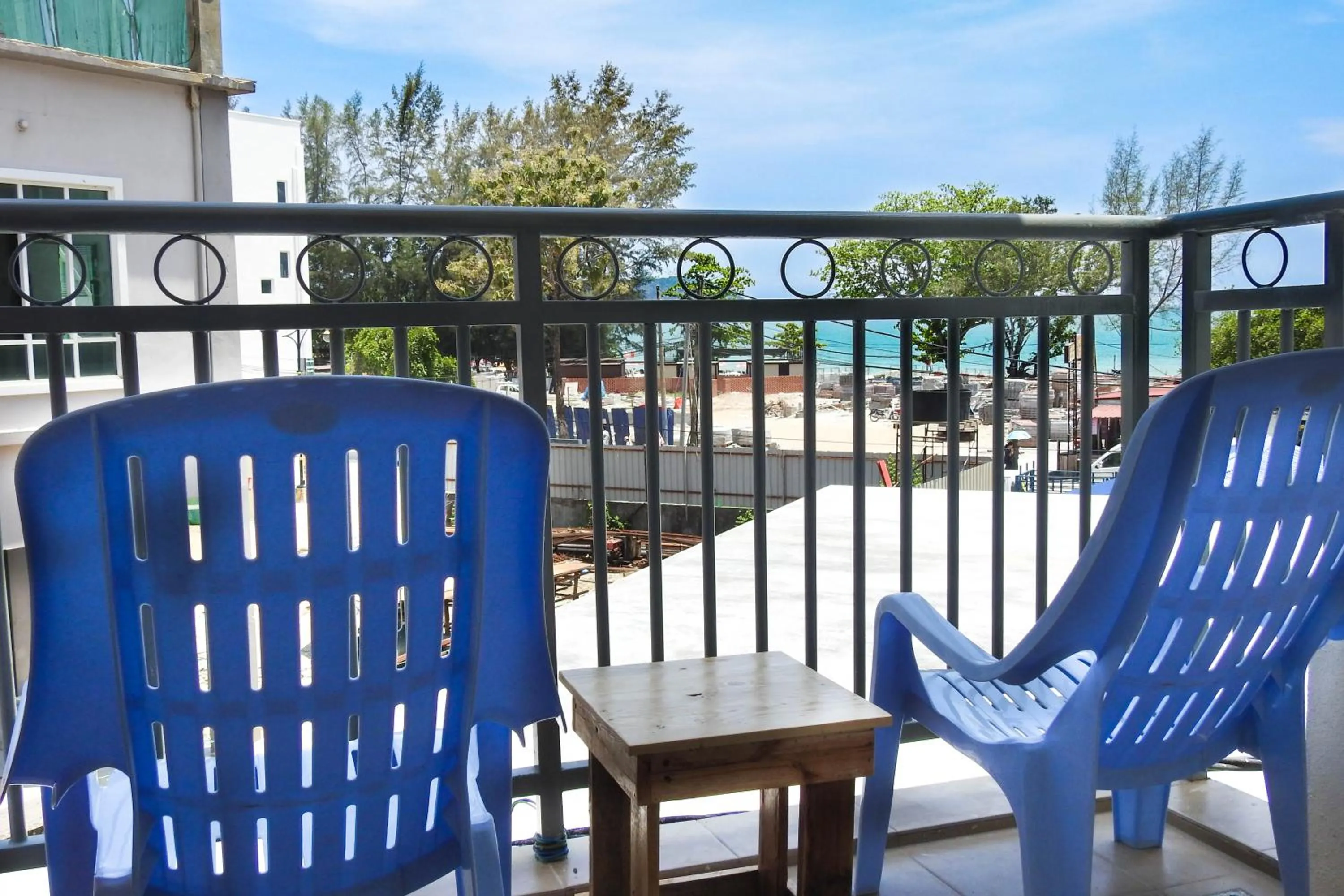 Balcony/Terrace in Paretto Seaview Hotel