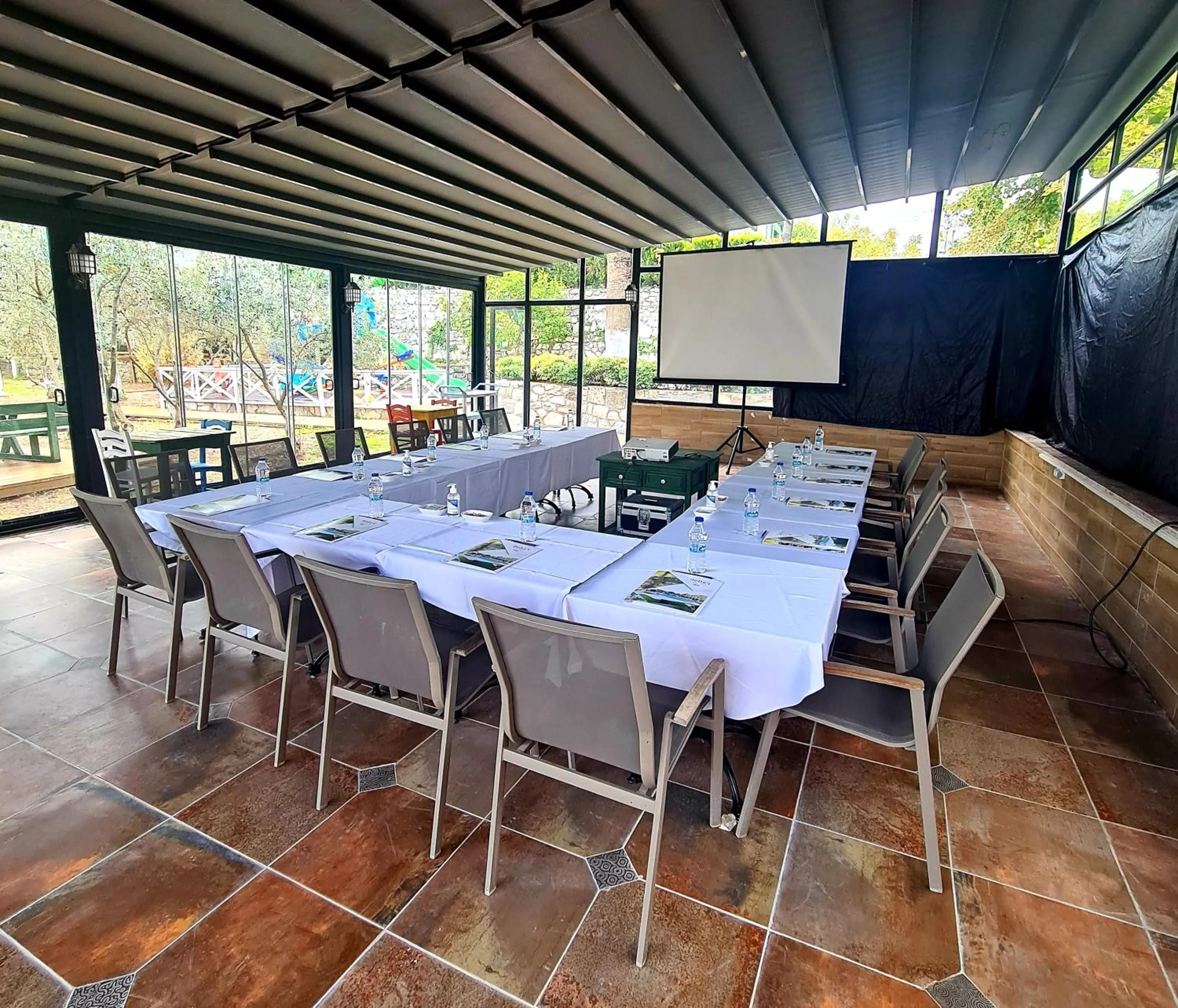 Property building in Belizi Hotel