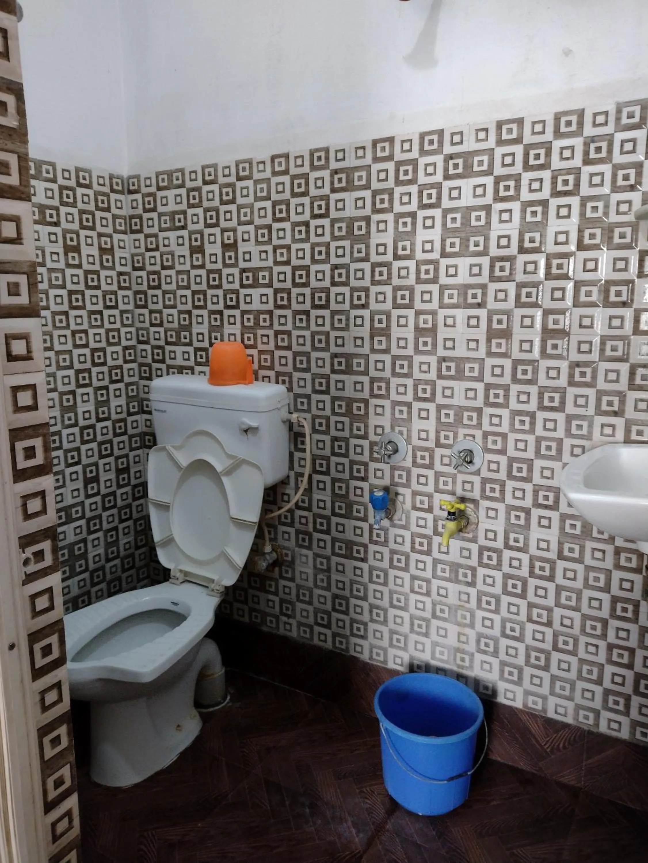 Toilet in Jagannath Guest House