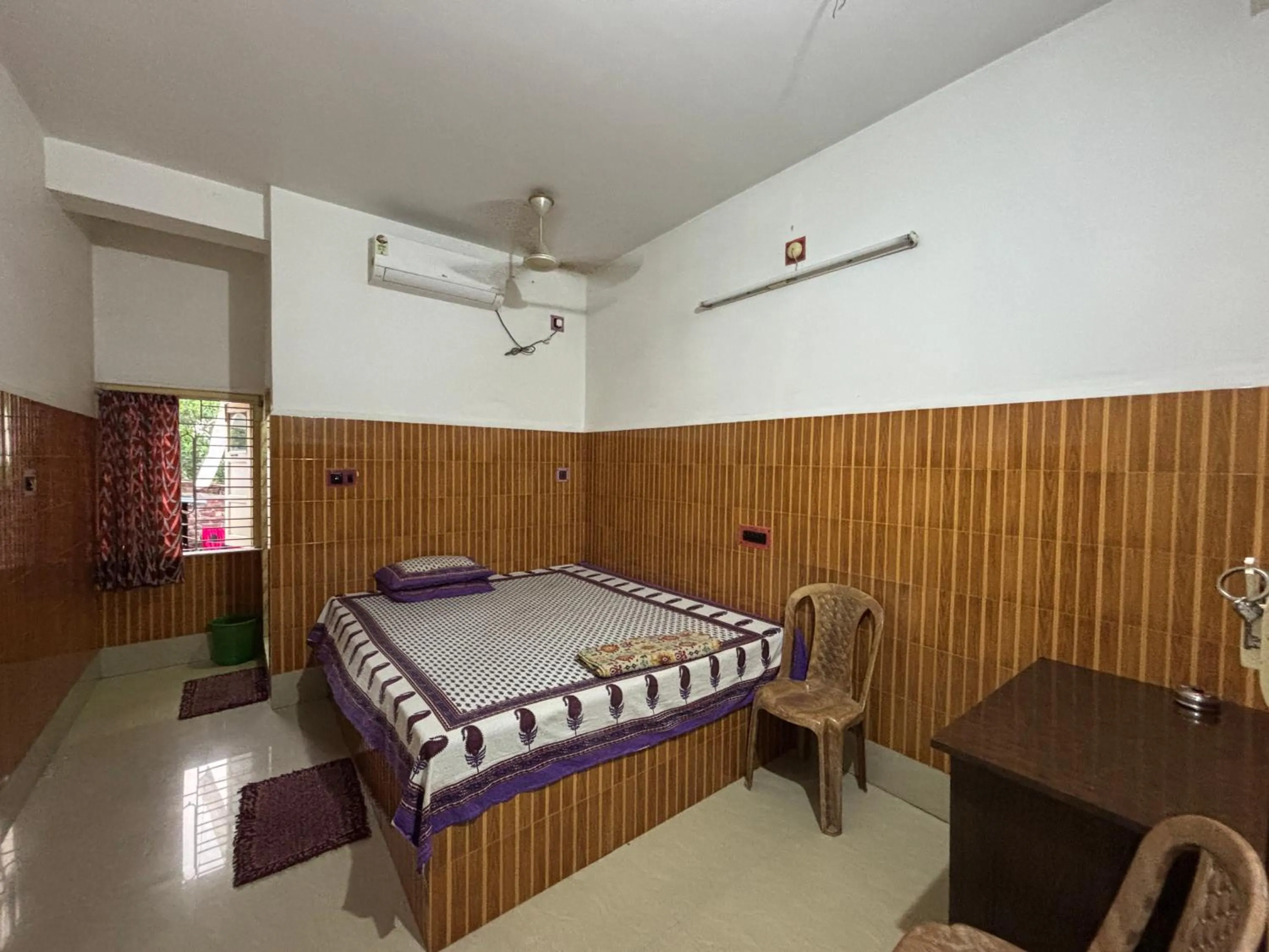 Bedroom, Bed in Jagannath Guest House