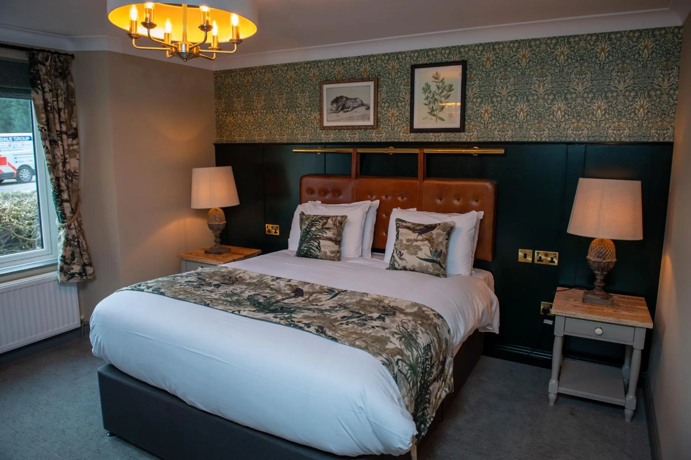 Bed in The Red Lion Inn by Chef & Brewer Collection