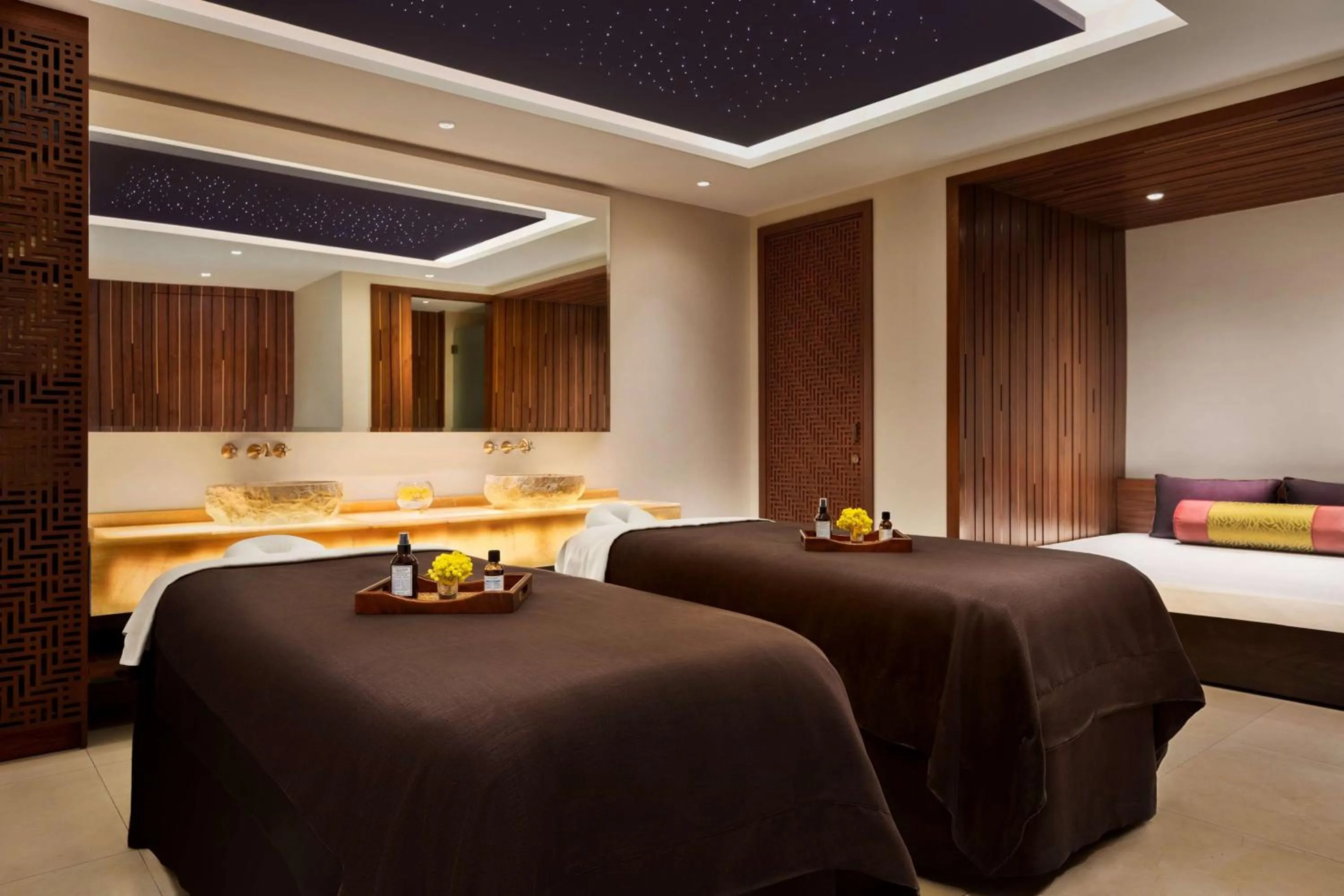 Spa and wellness centre/facilities, Bed in Shangri-La Al Husn, Muscat - Adults Only Resort