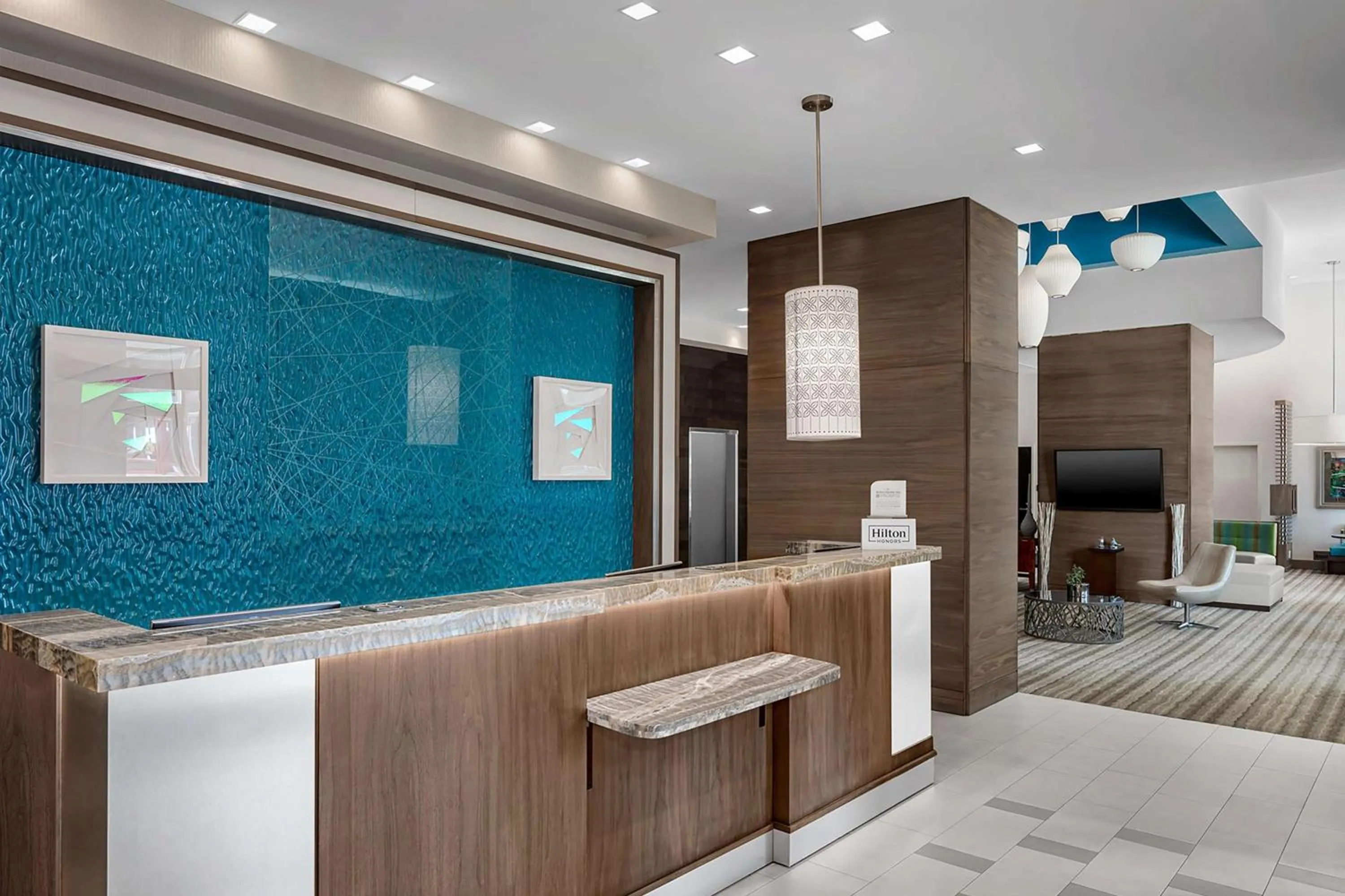 Lobby or reception, Bed in Hilton Garden Inn NYC Financial Center/Manhattan Downtown