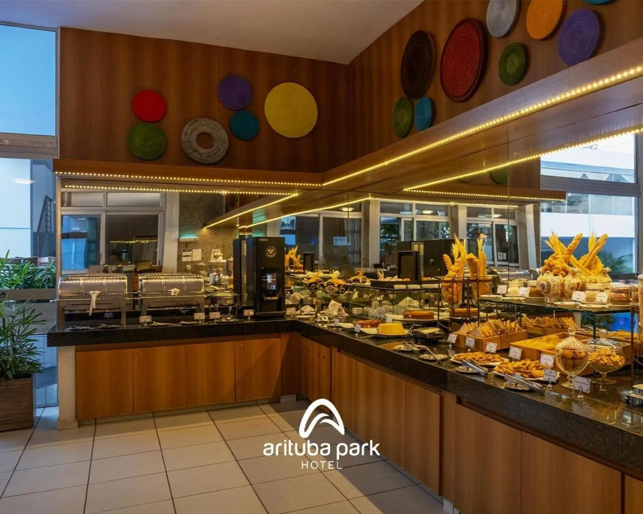 Buffet breakfast in Arituba Park Hotel