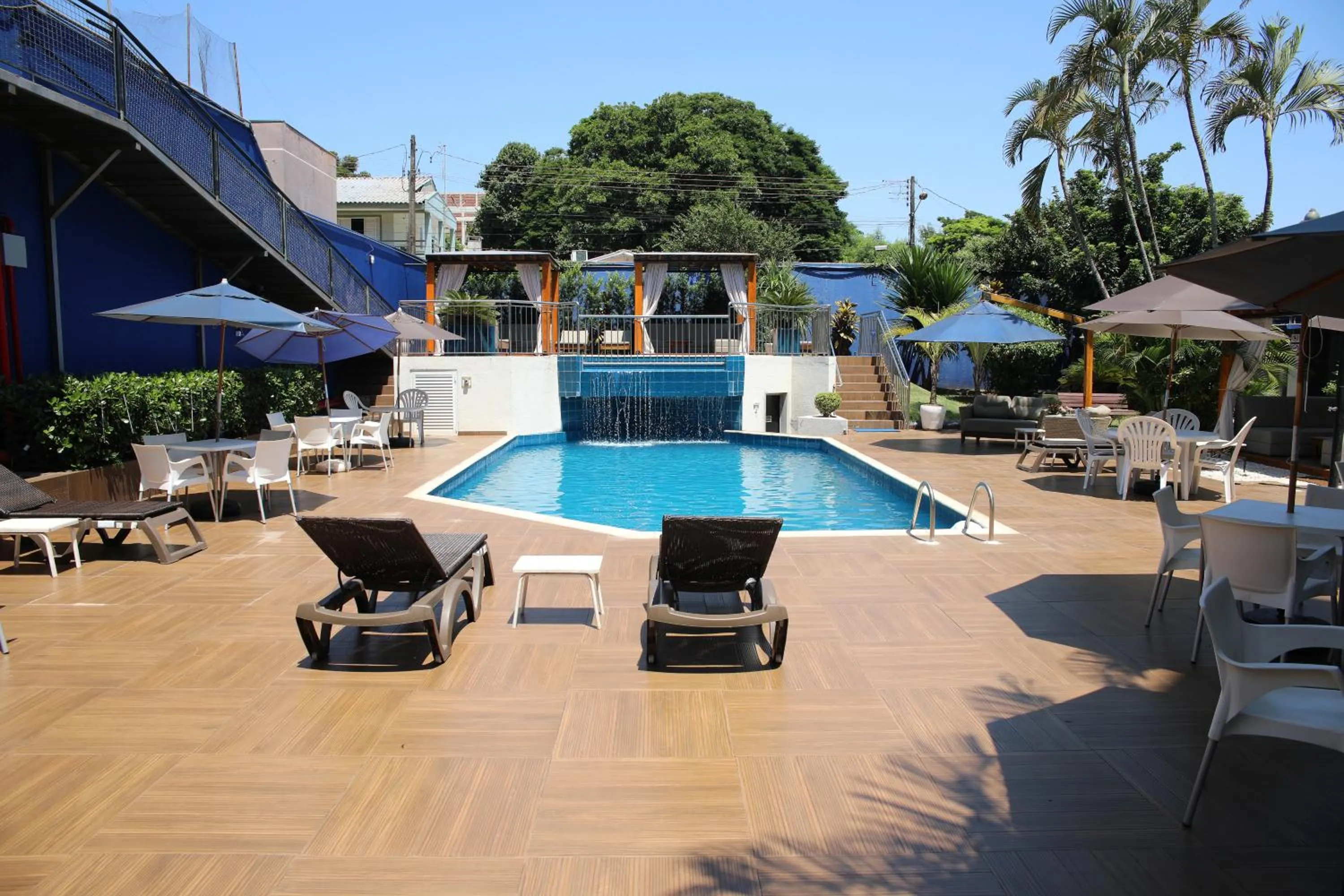 Swimming pool in Hotel Portinari Centro