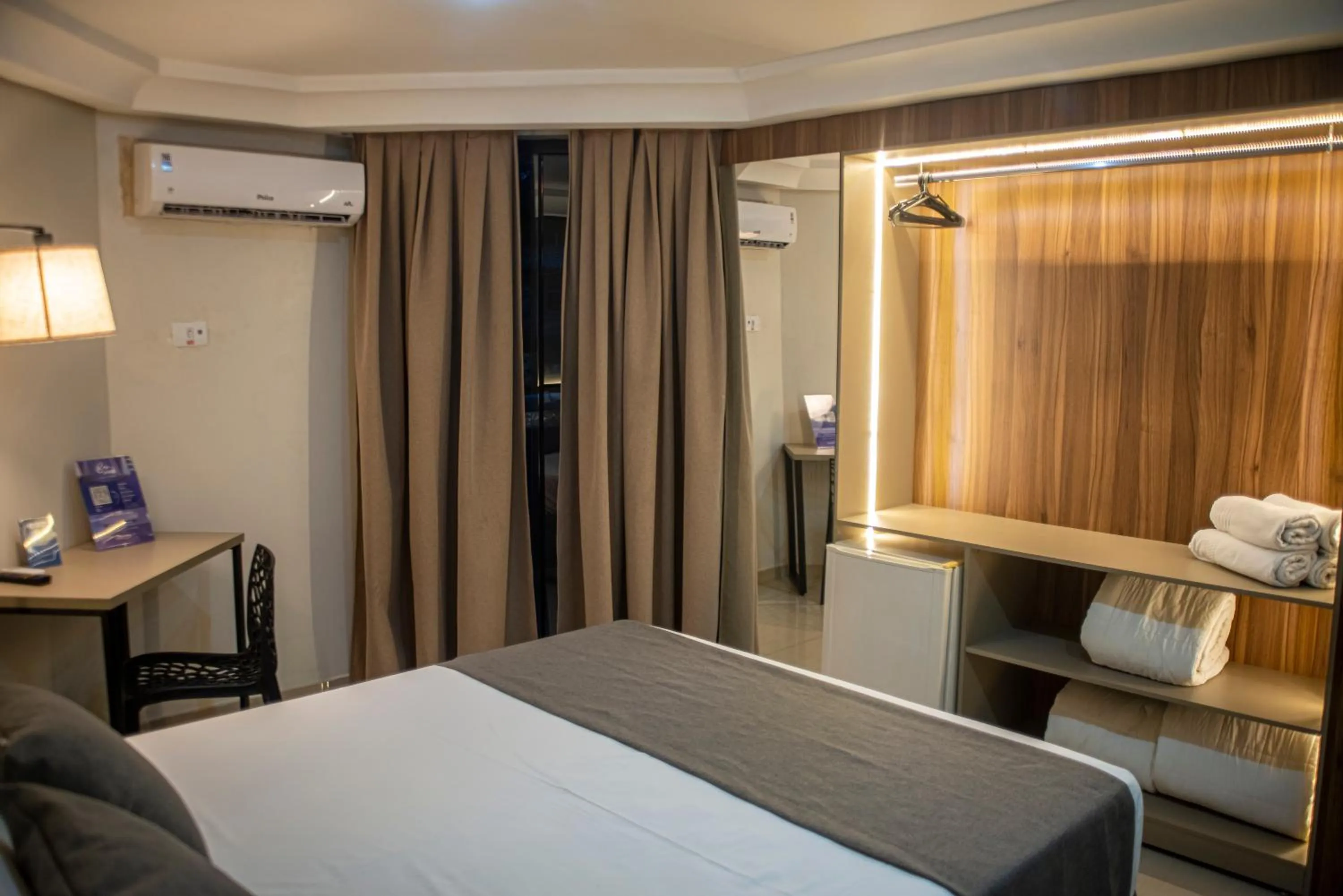 Photo of the whole room, Bed in Hotel Portinari Centro