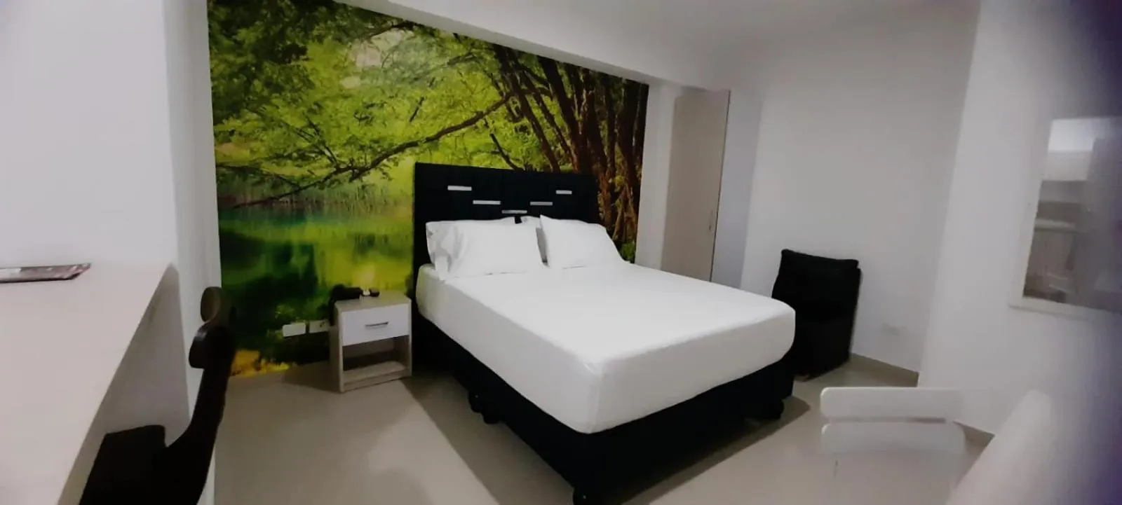 Bed in Hotel Granada Loft