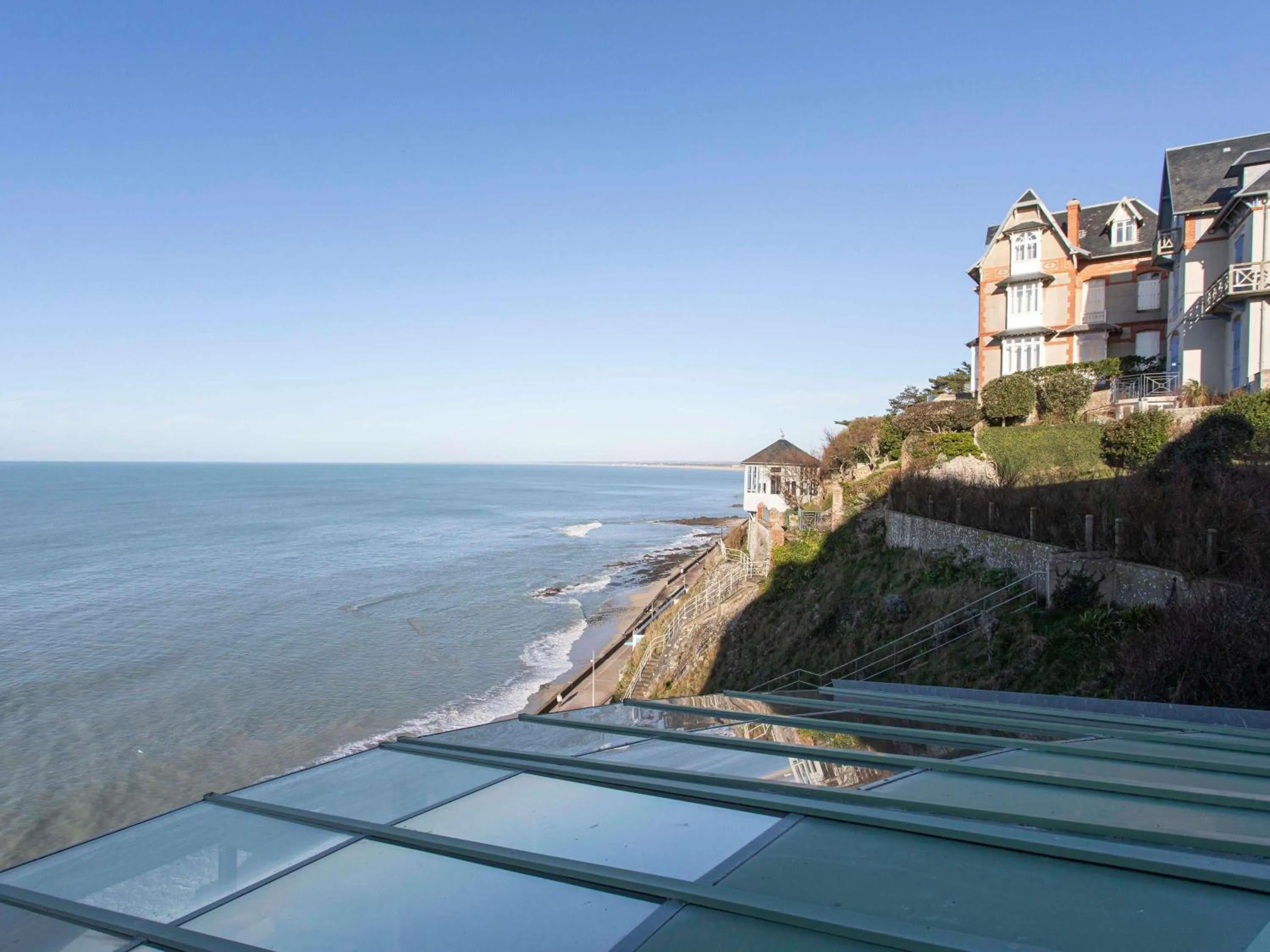 Property building in Mercure Granville Le Grand Large