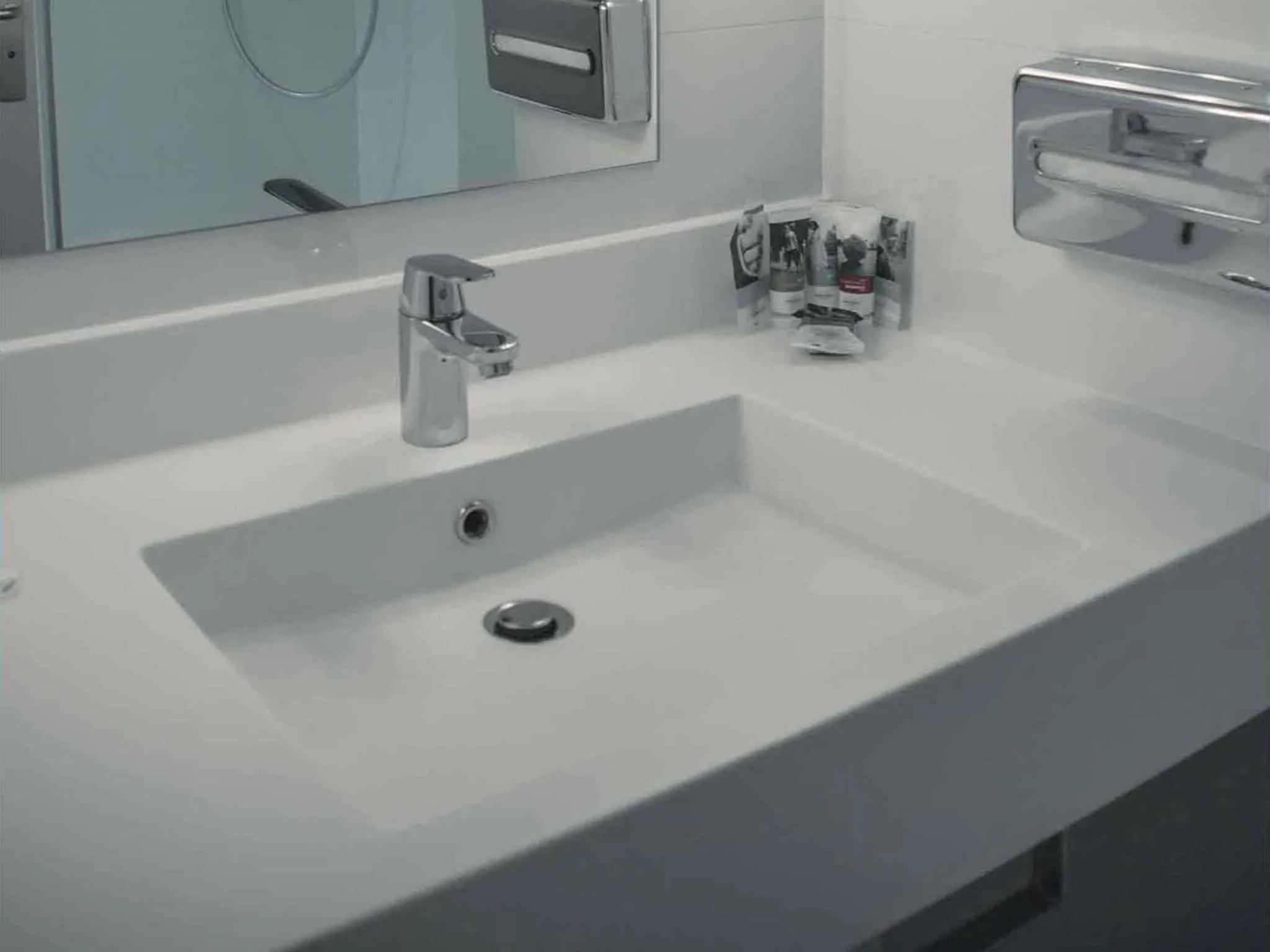 Bedroom in Mercure Granville Le Grand Large