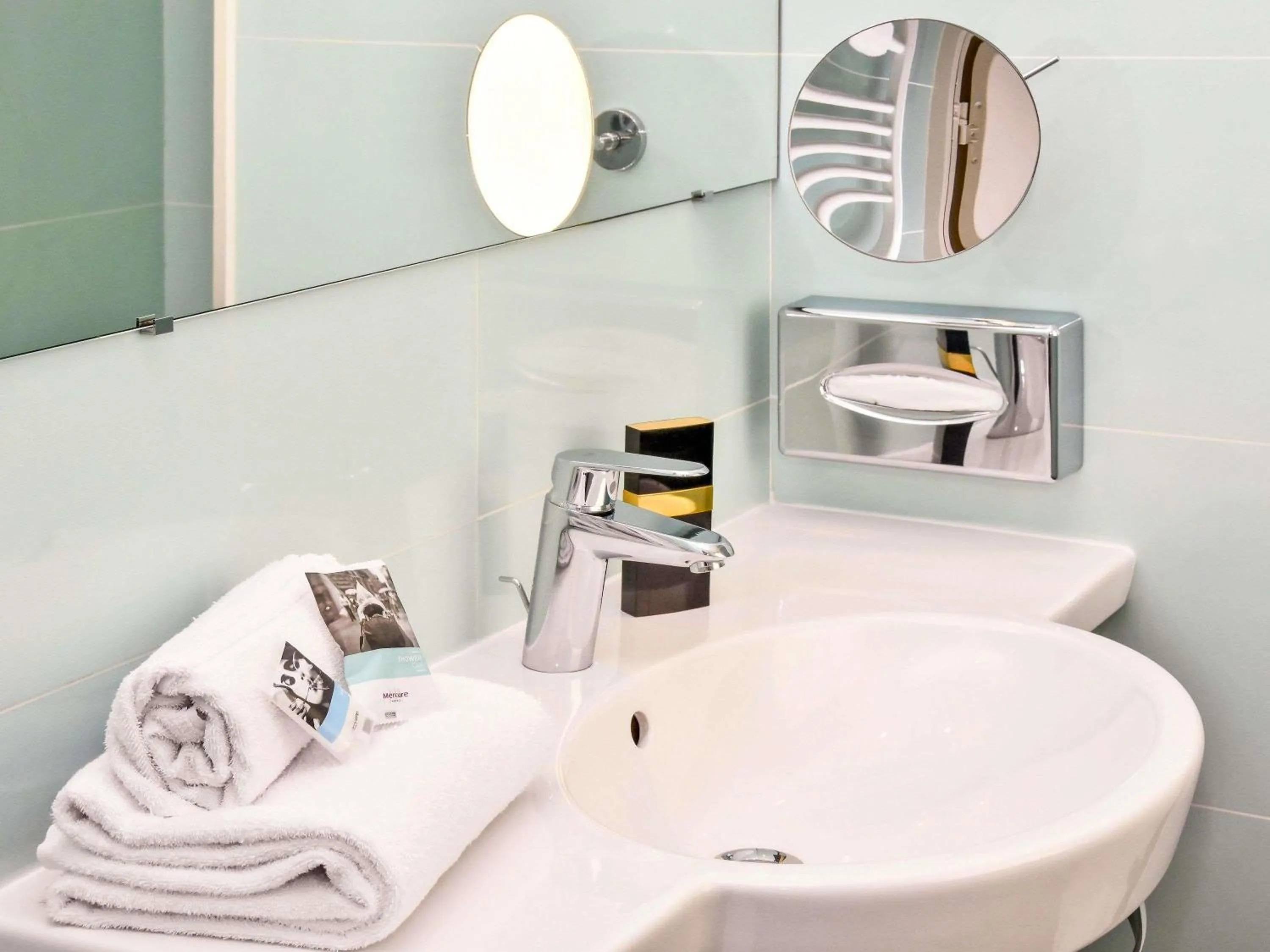 Bedroom in Mercure Granville Le Grand Large