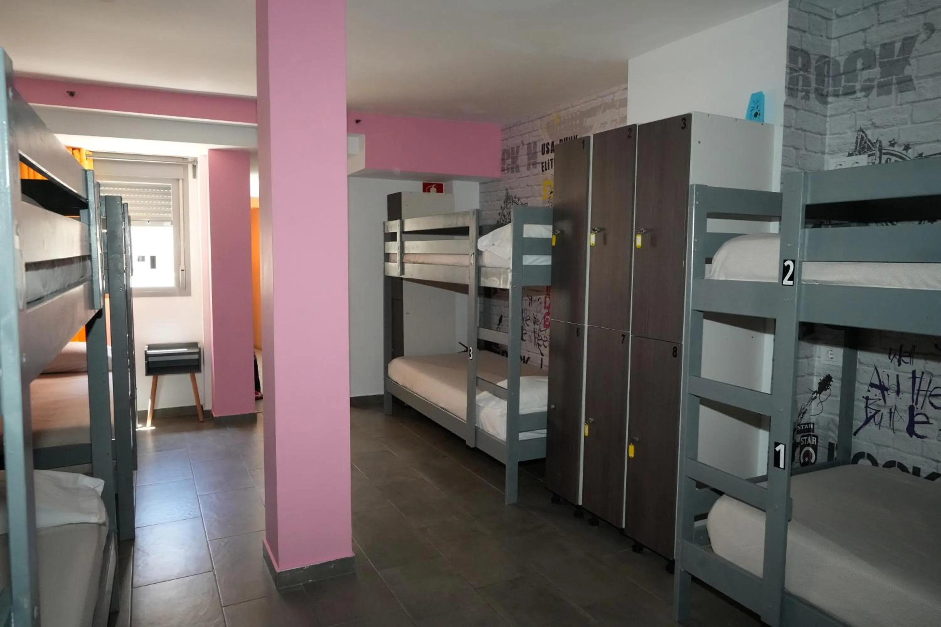 Bed in New Art Hostel - Albergue Juvenil