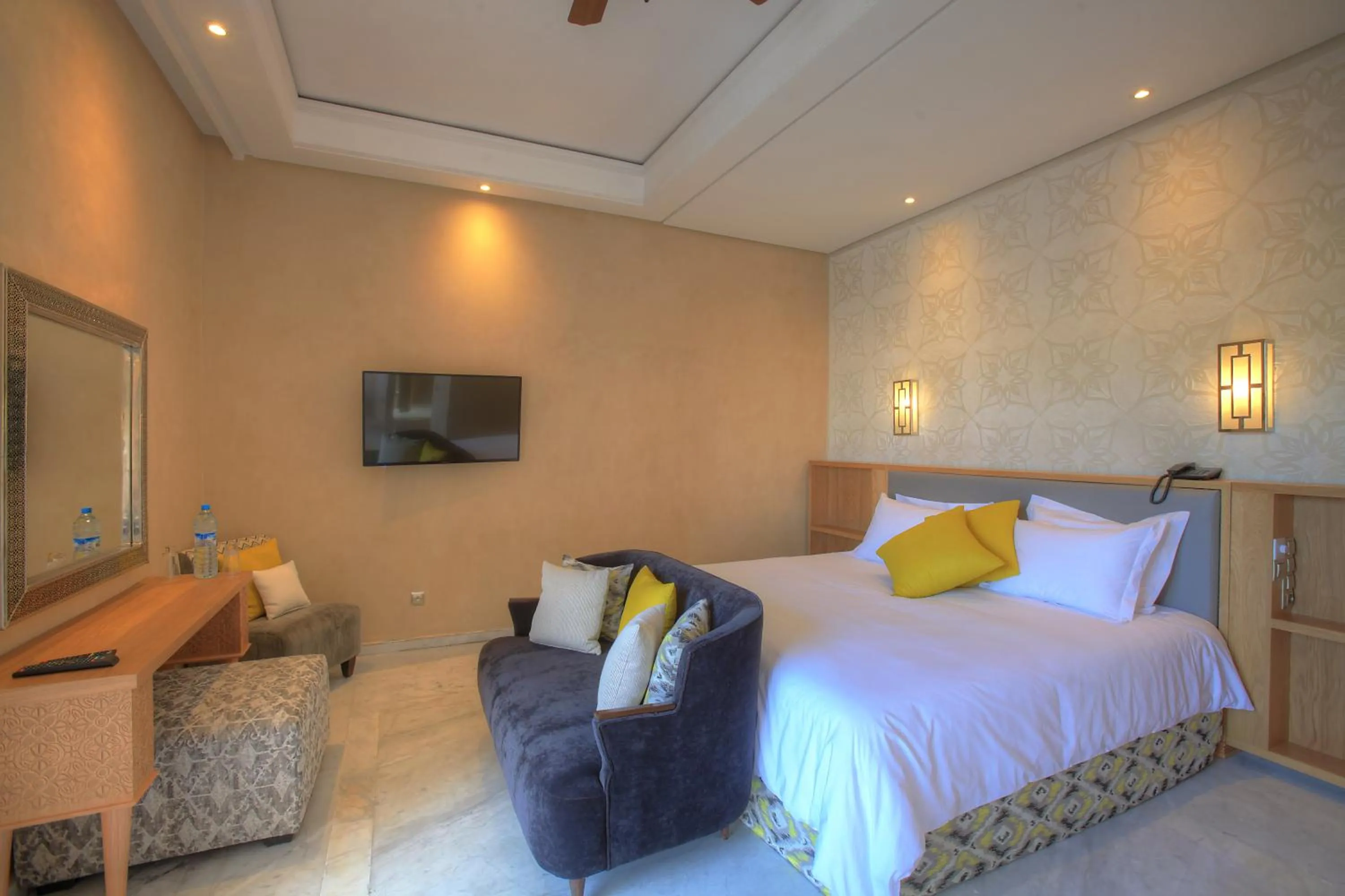 Photo of the whole room, Bed in Palais d'hôtes Darsor