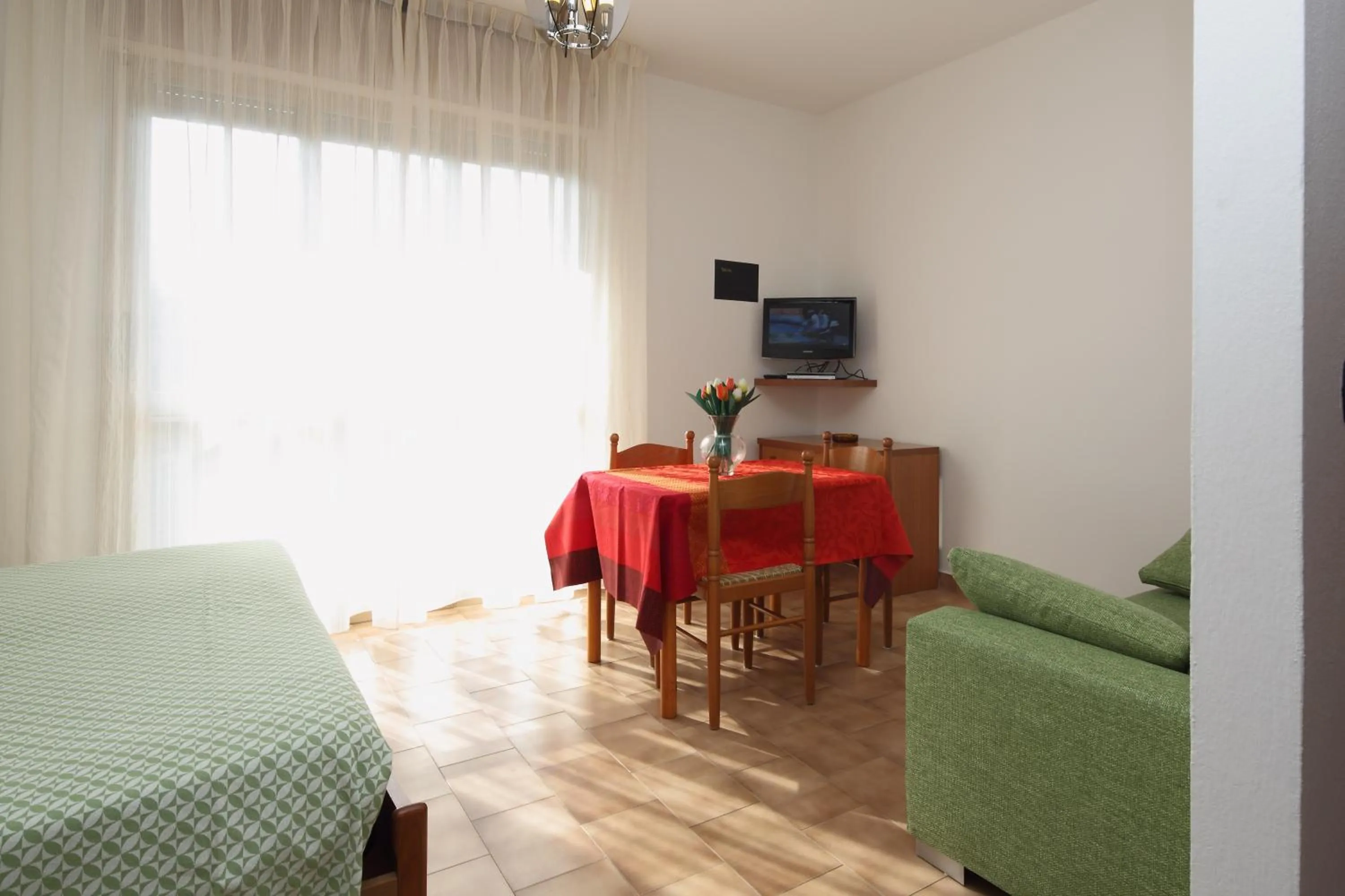 Area and facilities in Residence Hotel Kriss