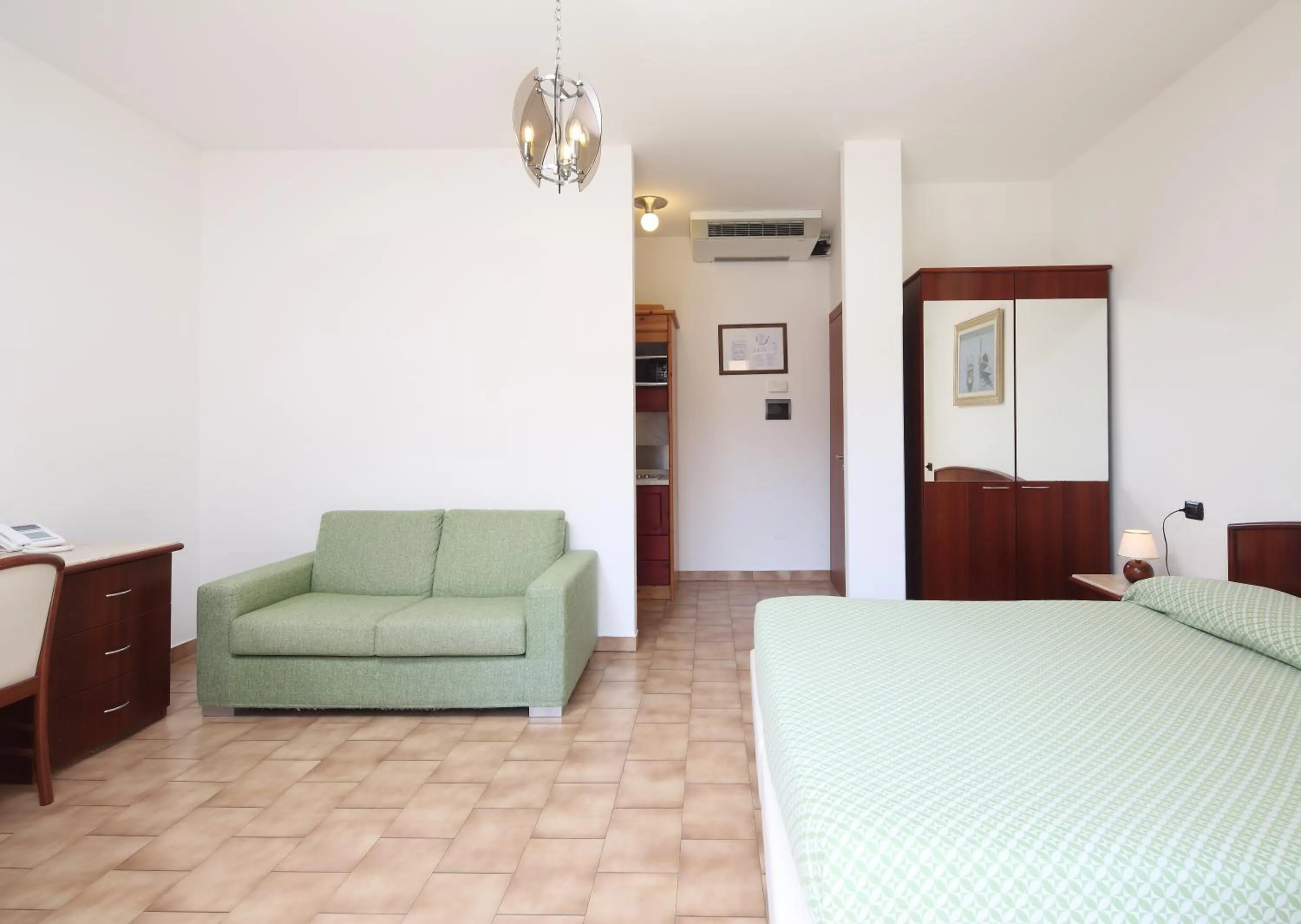 Bed in Residence Hotel Kriss