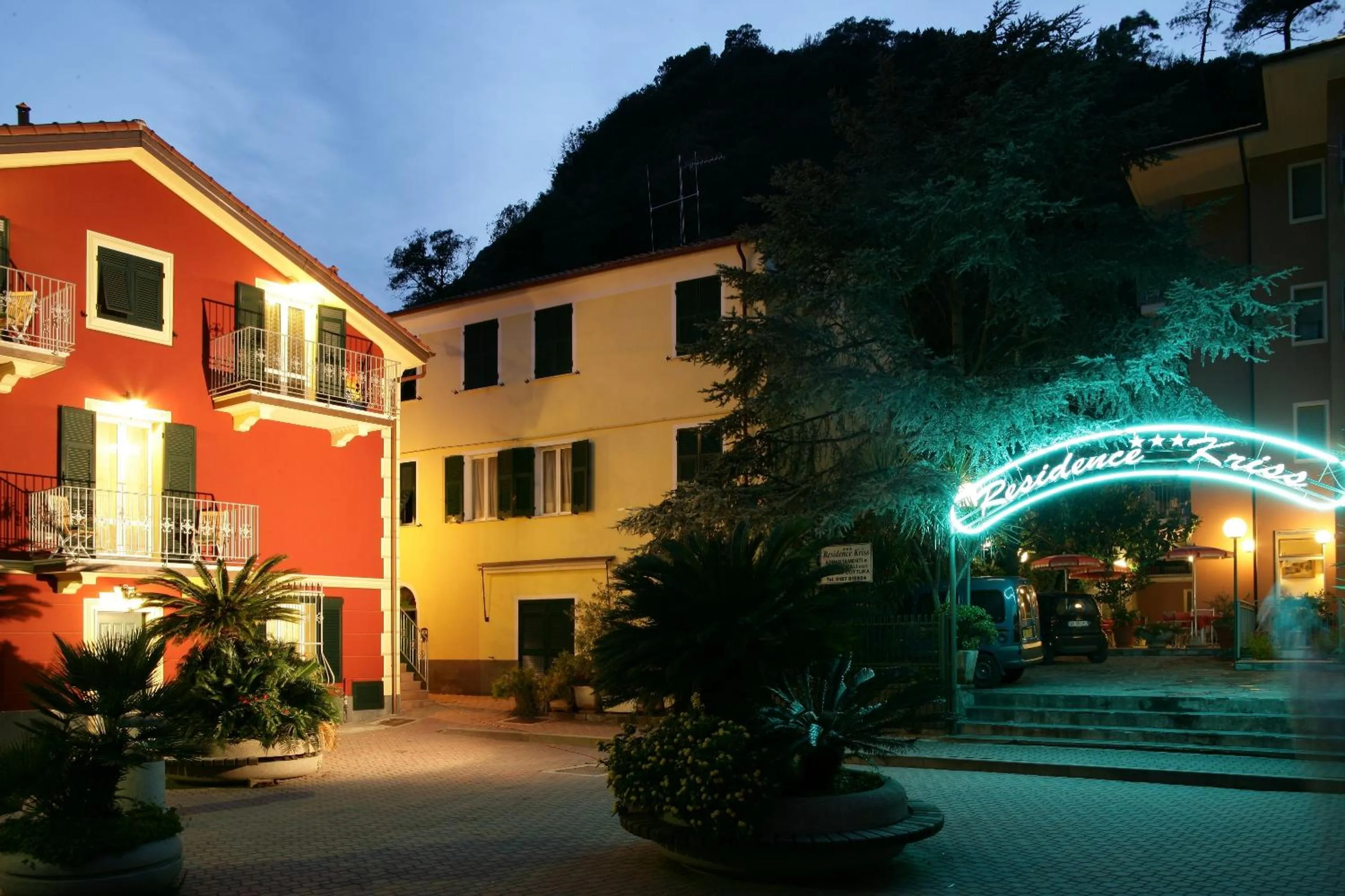 Facade/entrance in Residence Hotel Kriss