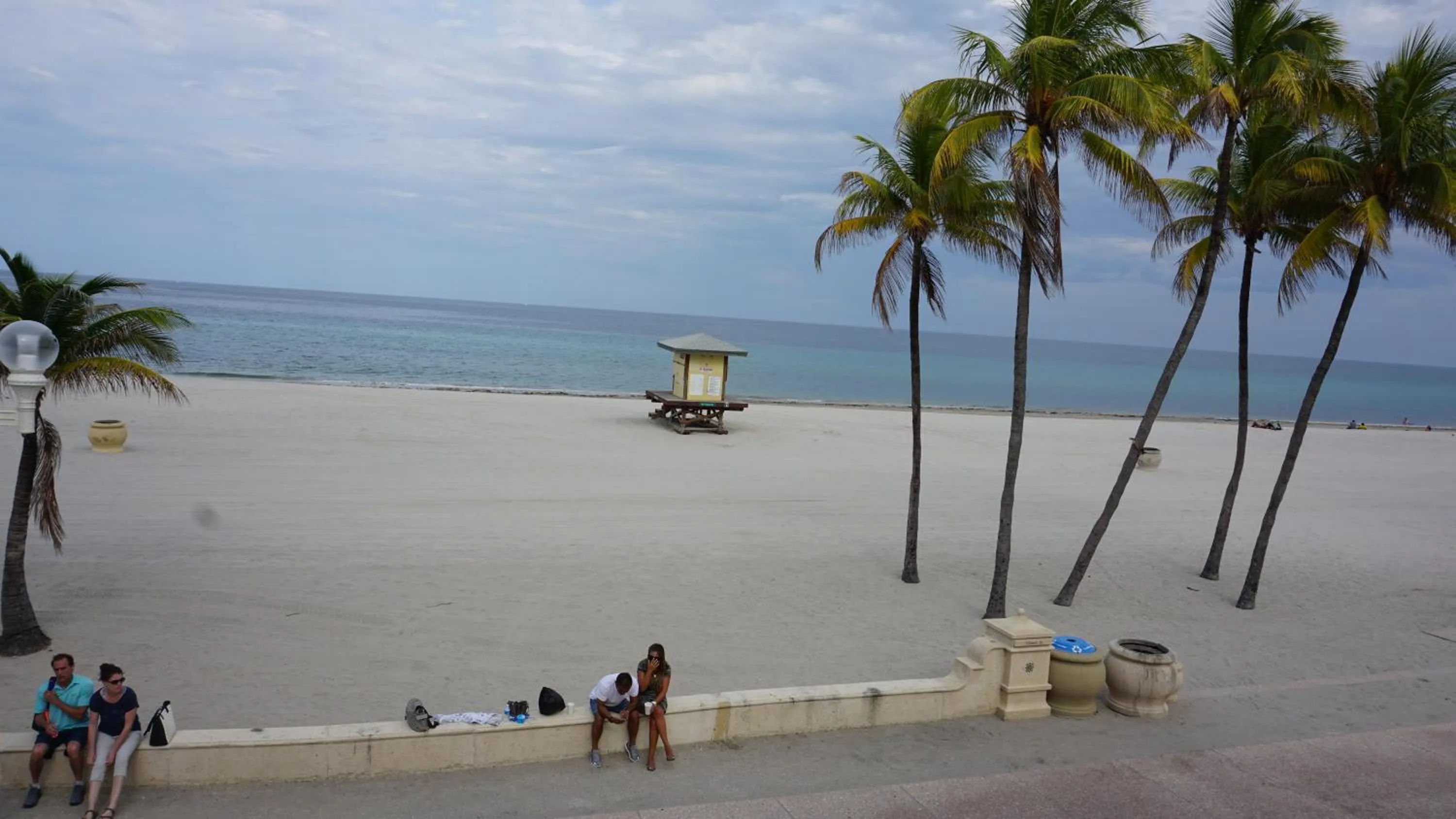 Beach in Golden Sand Oceanfront