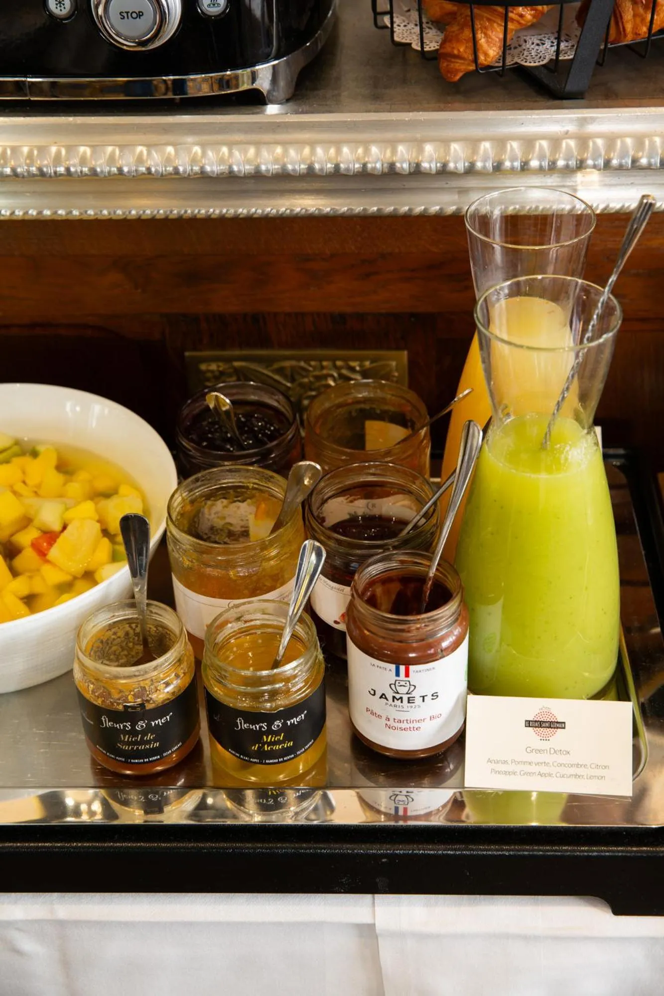 Breakfast in Hôtel Le Relais Saint-Germain