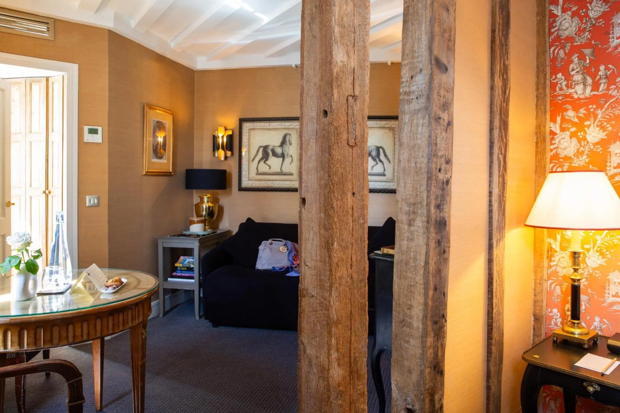 Bedroom in Hôtel Le Relais Saint-Germain