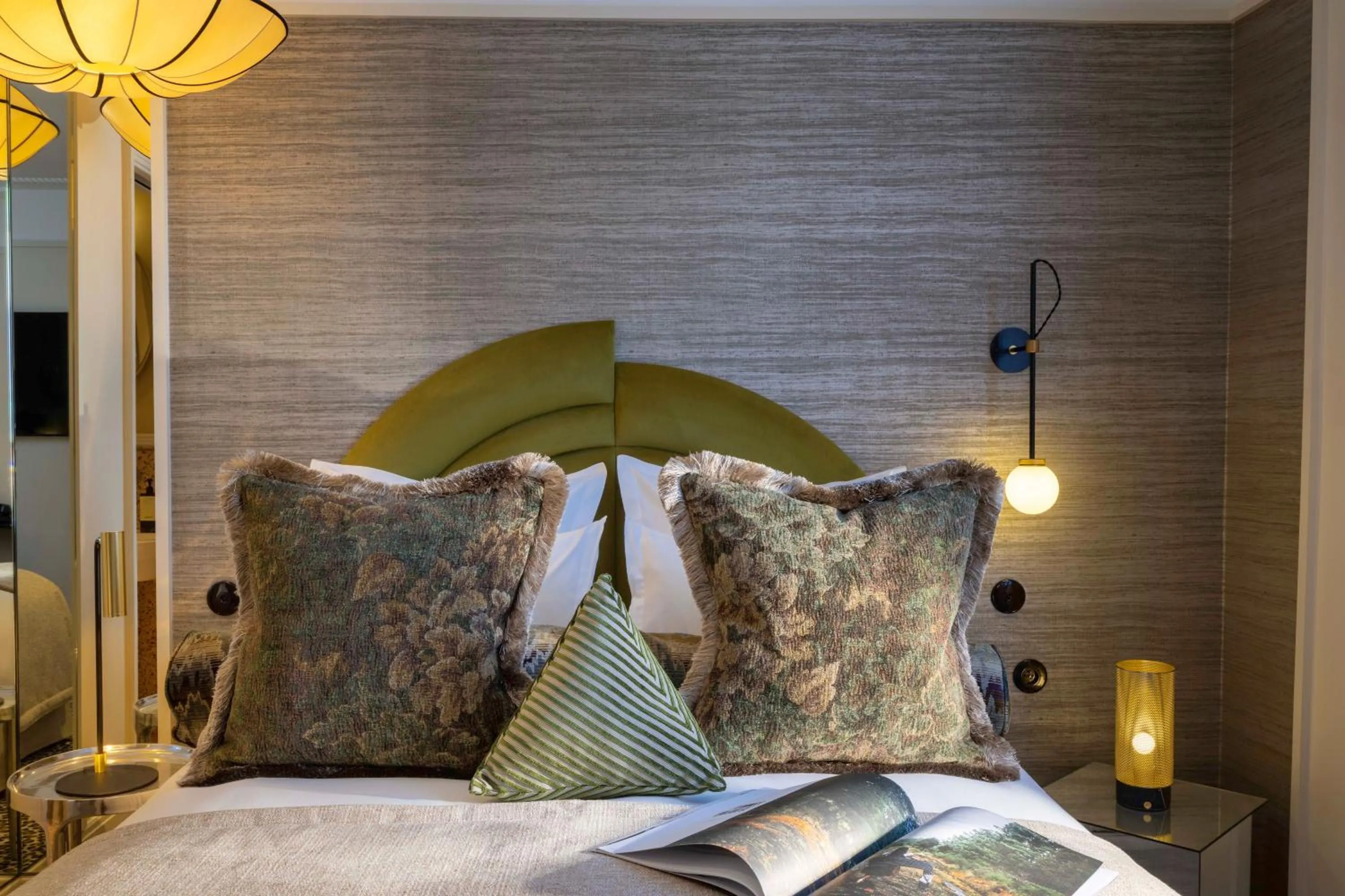 Bed in Hôtel l'Inattendu