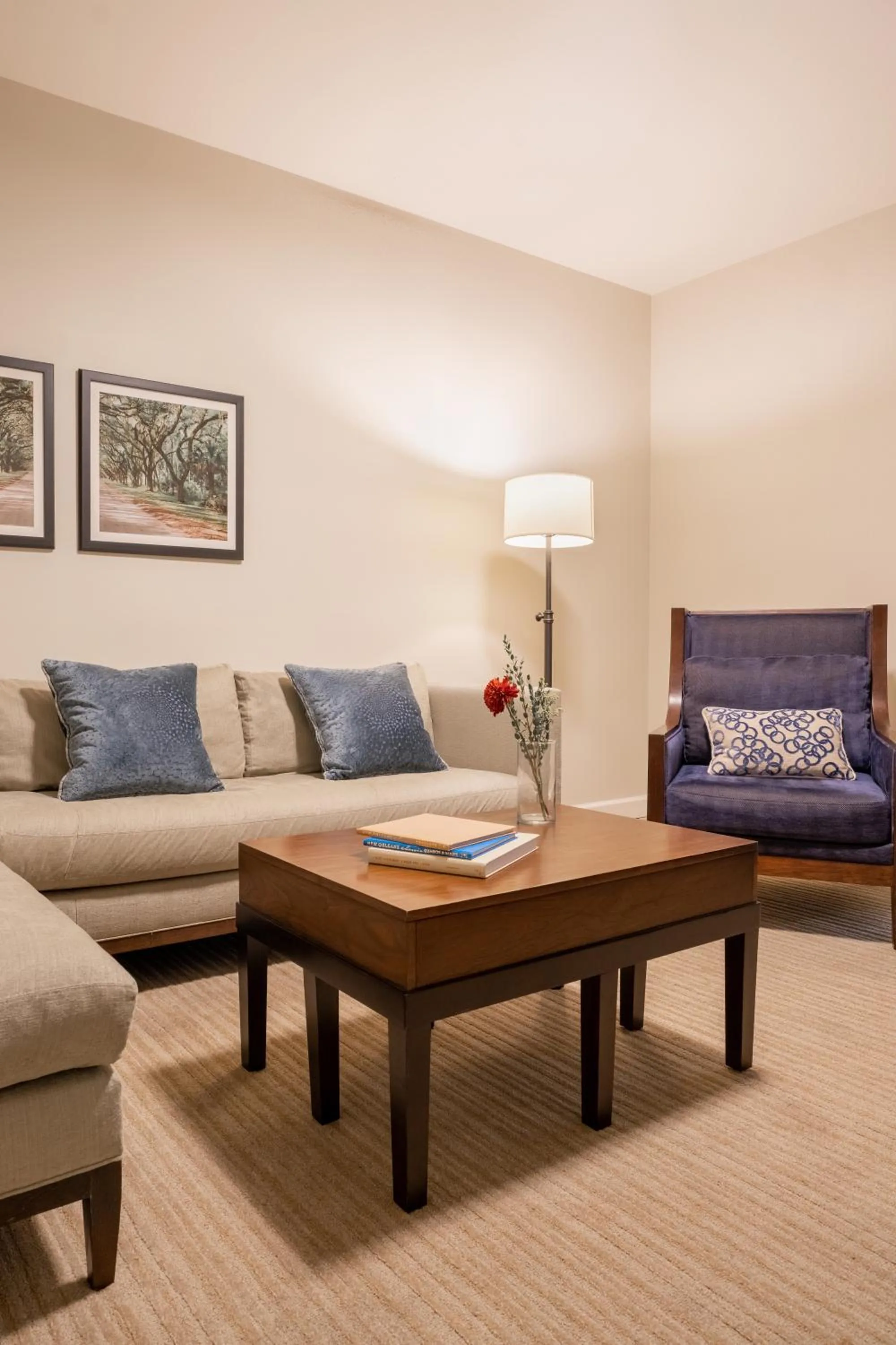 Seating area in NOPSI Hotel New Orleans