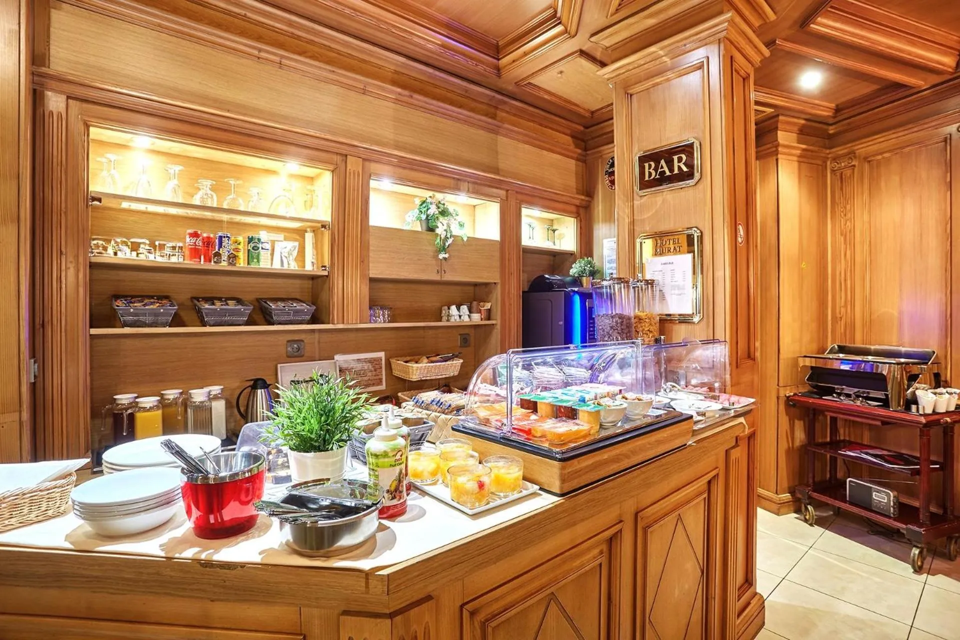 Food and drinks in Hotel Murat