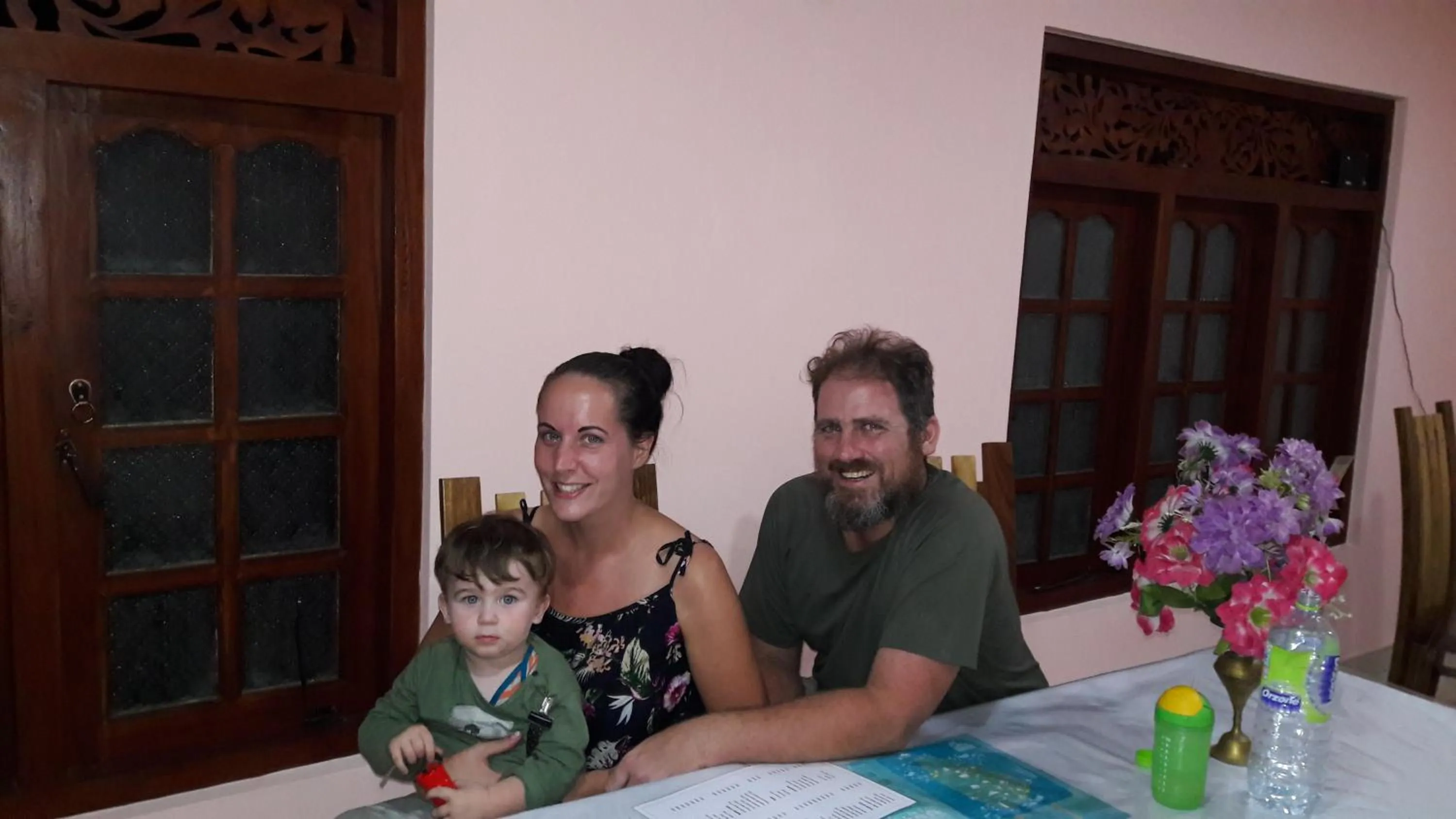 Apple Sara Home Stay