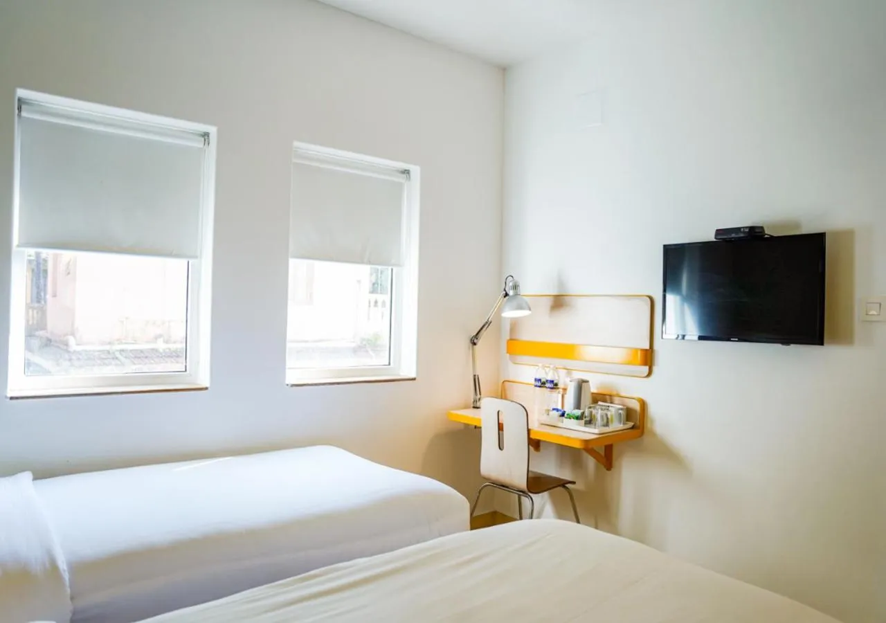 TV and multimedia, Bed in Bloom Hotel - Calangute