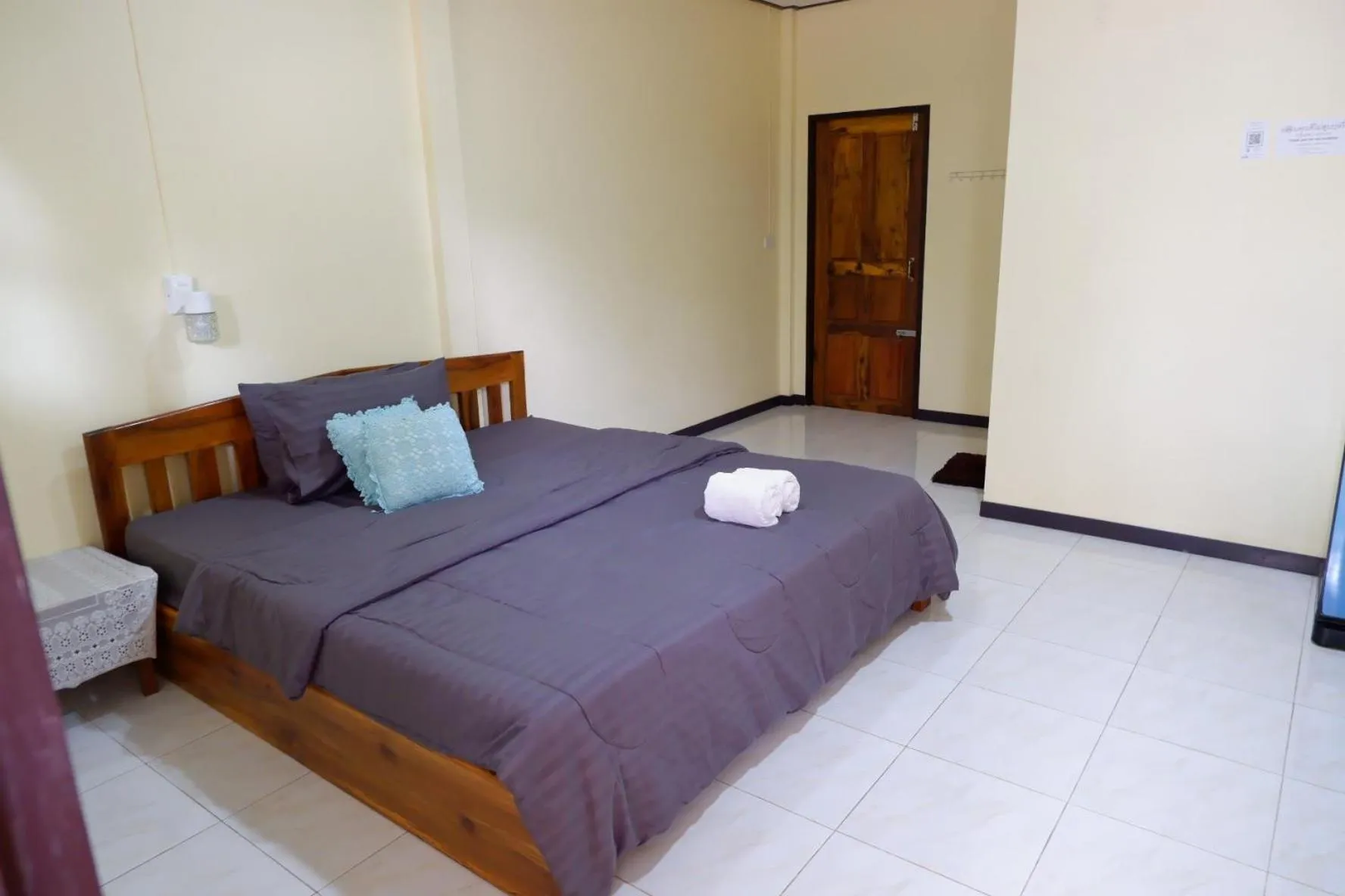 Bed in Baansuan Resort