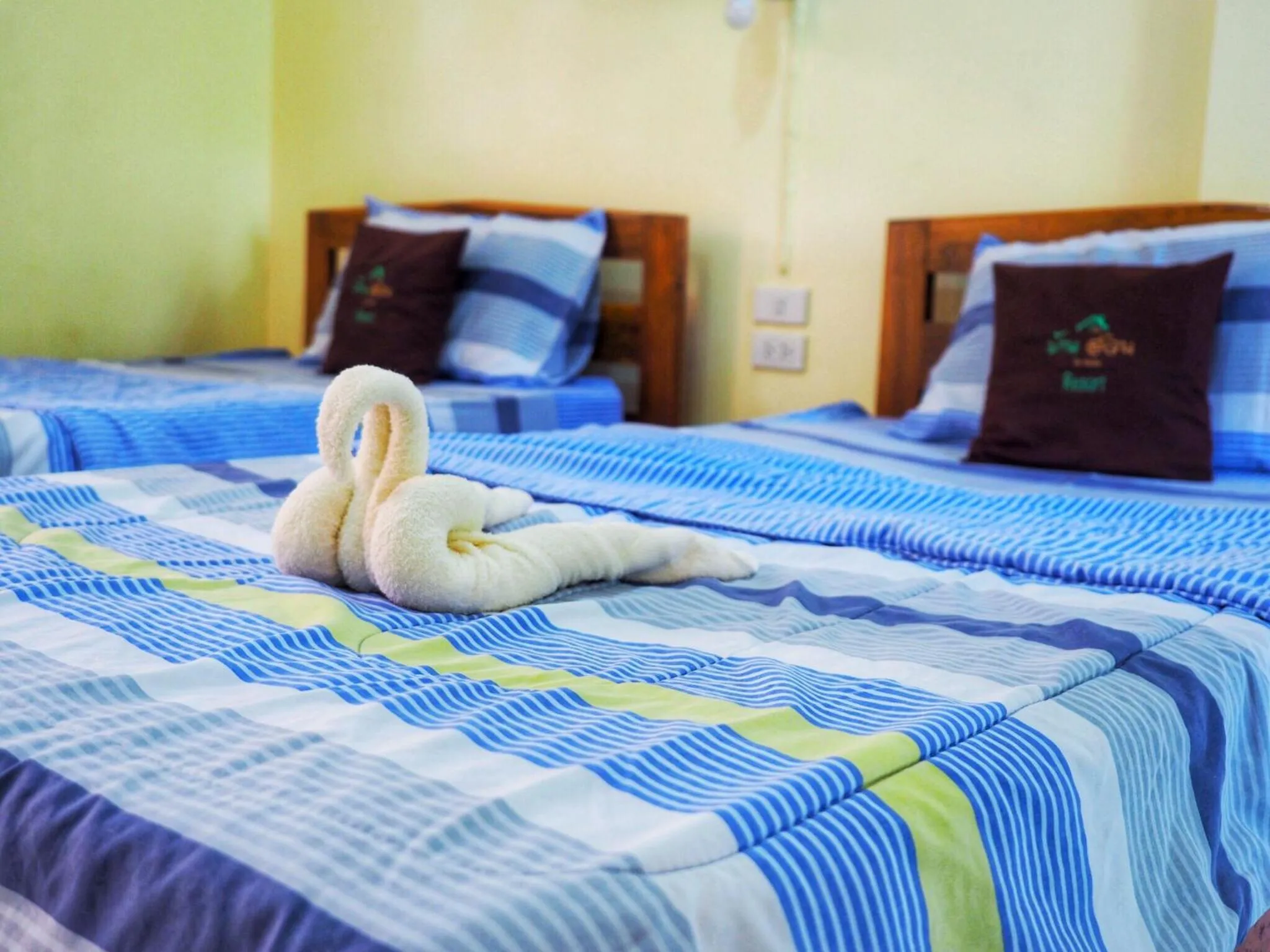 Bed in Baansuan Resort