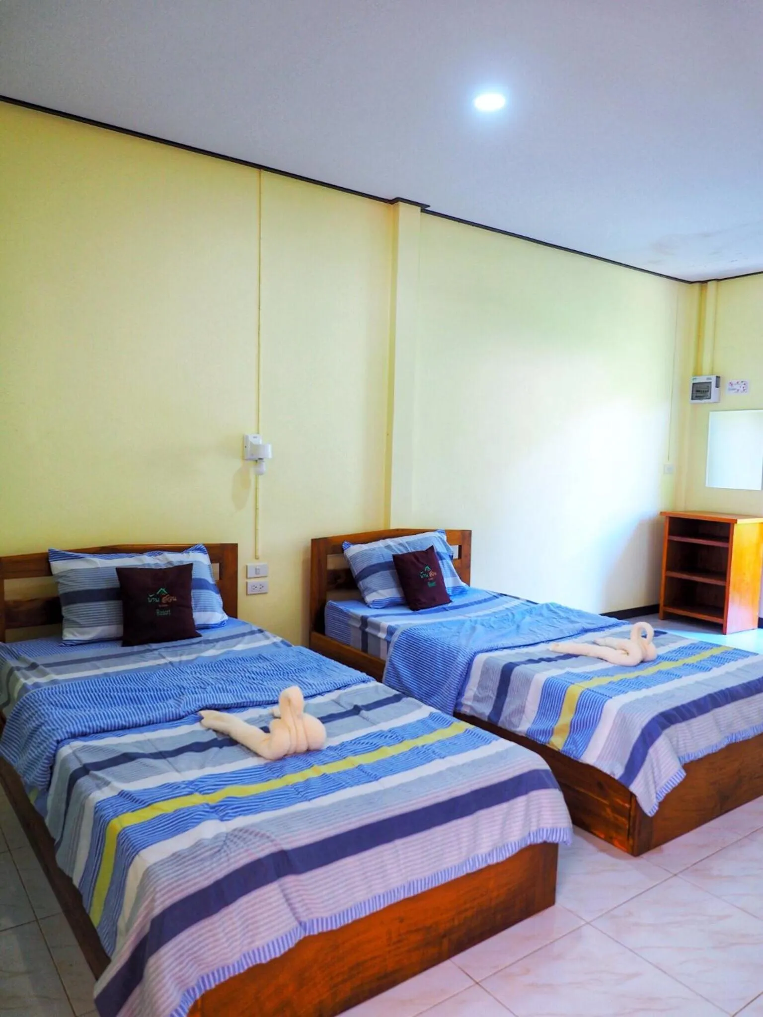 Bed in Baansuan Resort