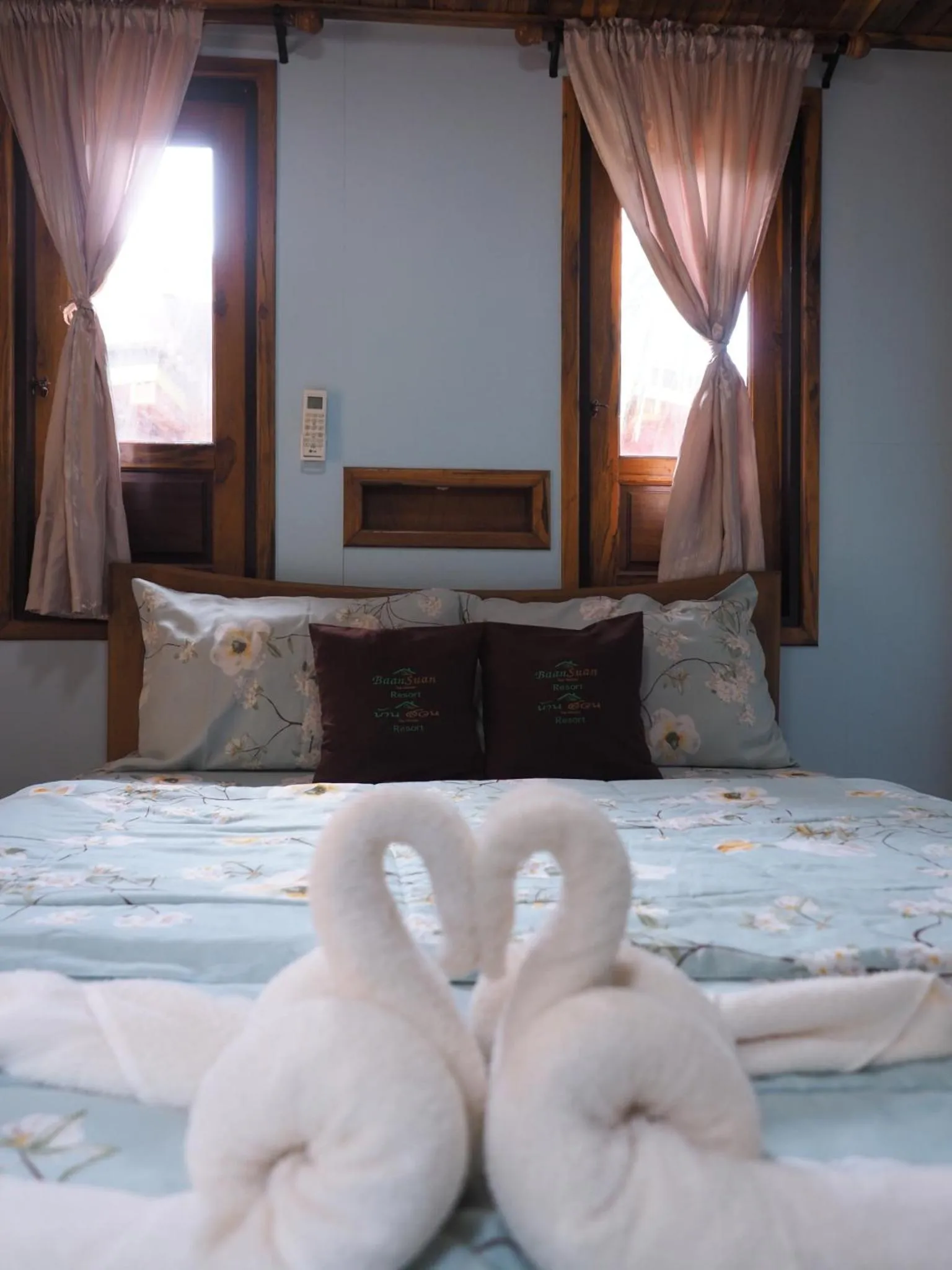 Bed in Baansuan Resort