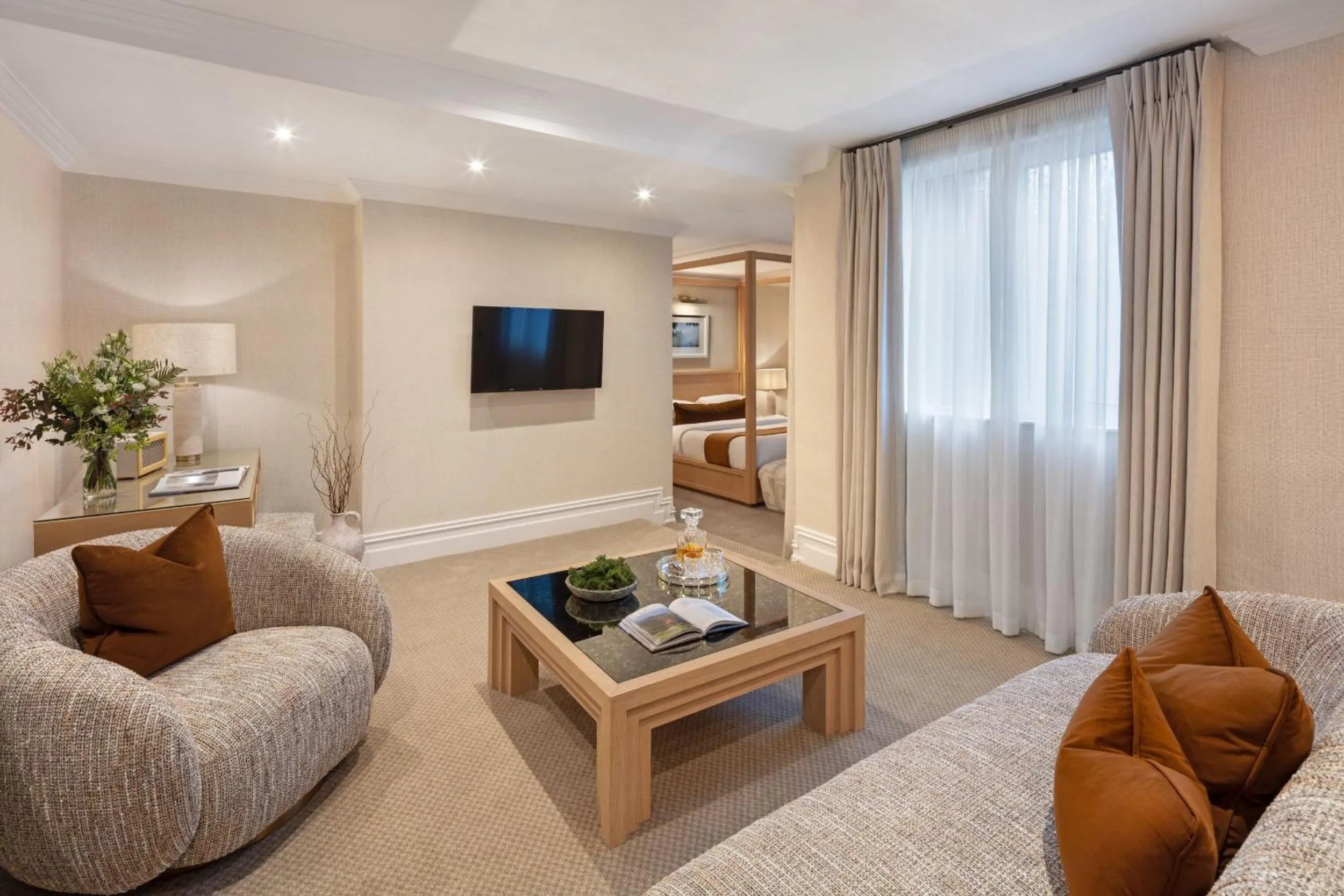 Bedroom in Killarney Royal Townhouse