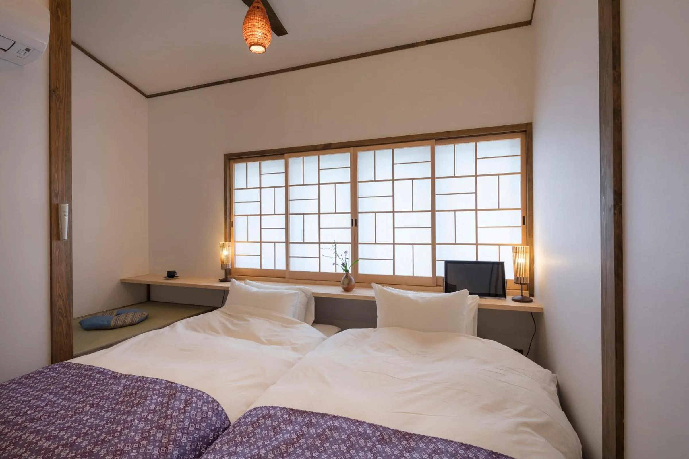 Bedroom, Bed in Hanagoromo Machiya House